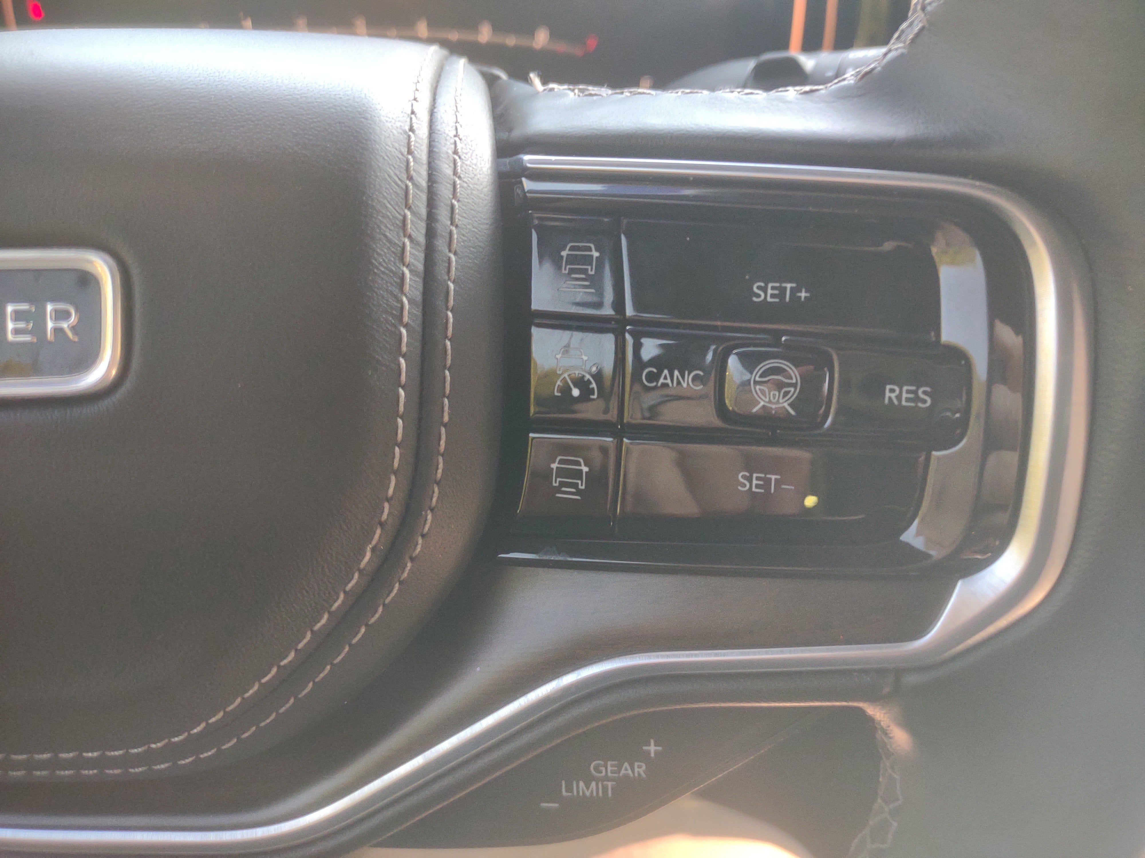 2022 Jeep Grand Wagoneer Series II