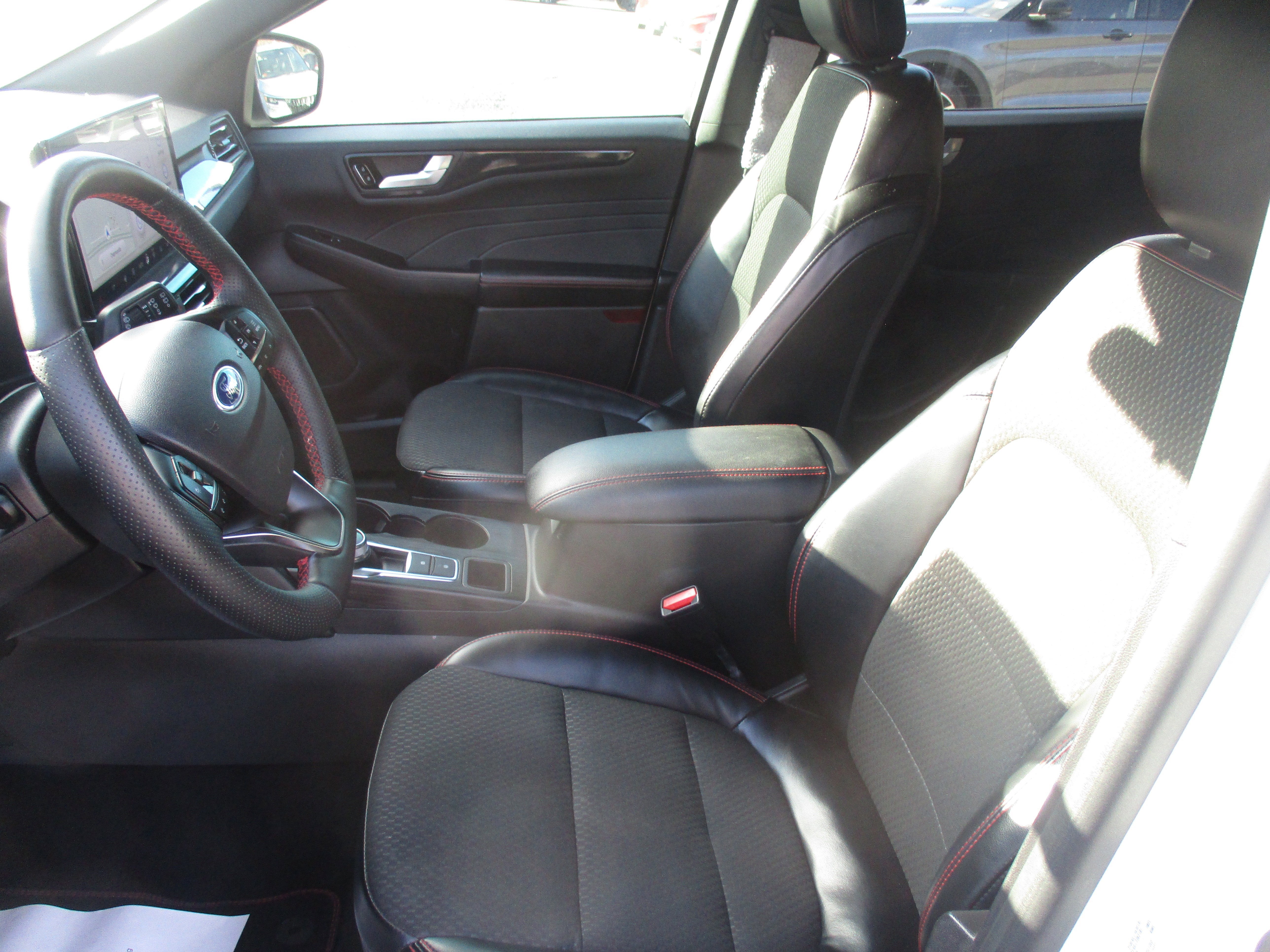 2023 Ford Escape ST-Line Select
