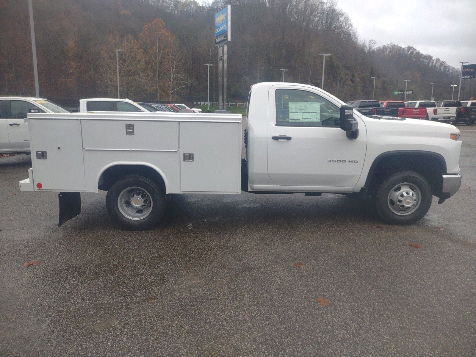 2025 Chevrolet Silverado 3500 HD Chassis Cab Work Truck