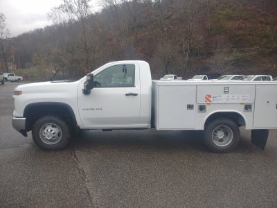 2025 Chevrolet Silverado 3500 HD Chassis Cab Work Truck