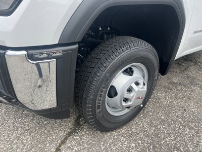 2026 GMC Sierra 3500 HD Chassis Cab Pro