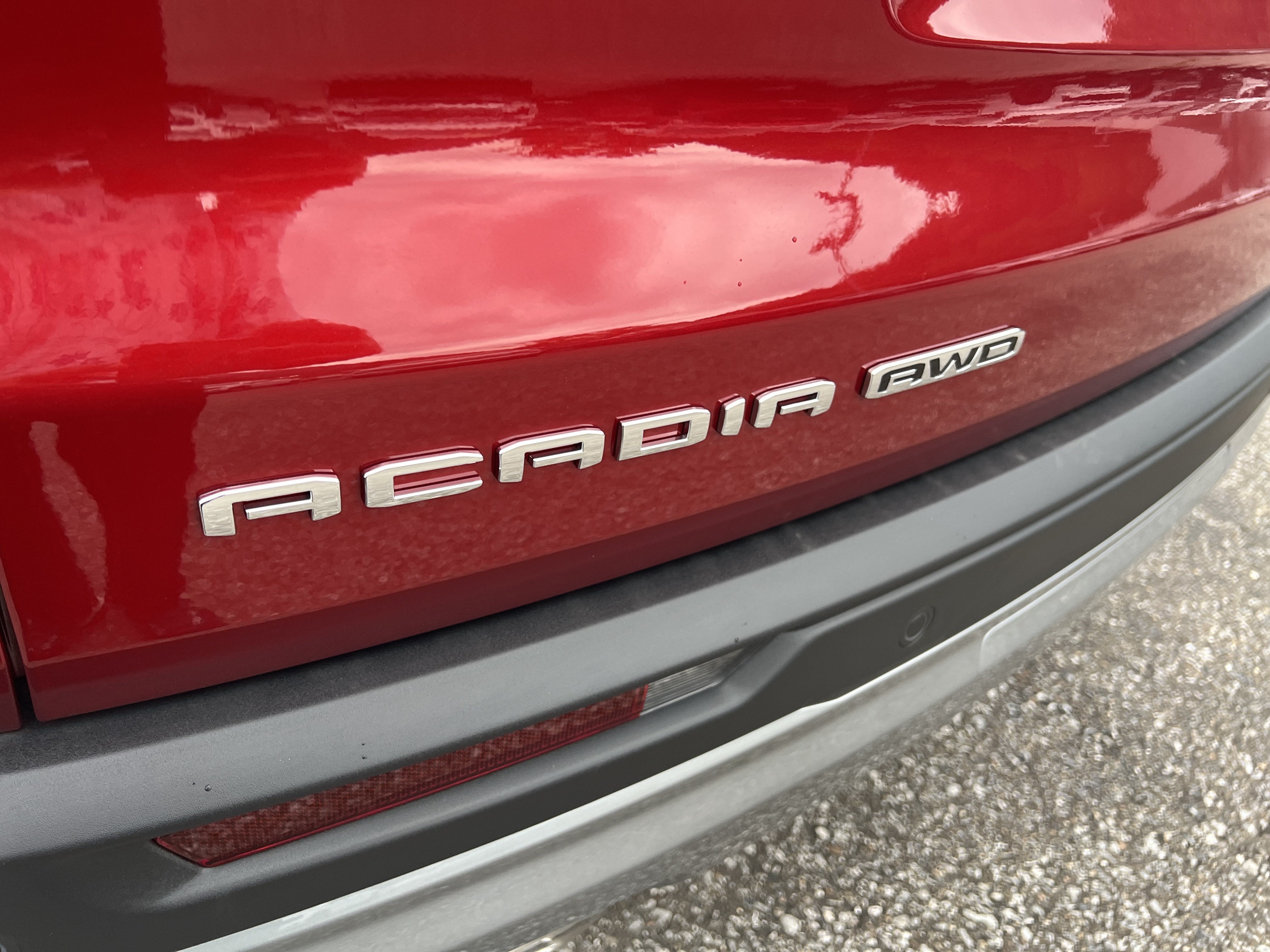 2027 GMC Acadia Elevation