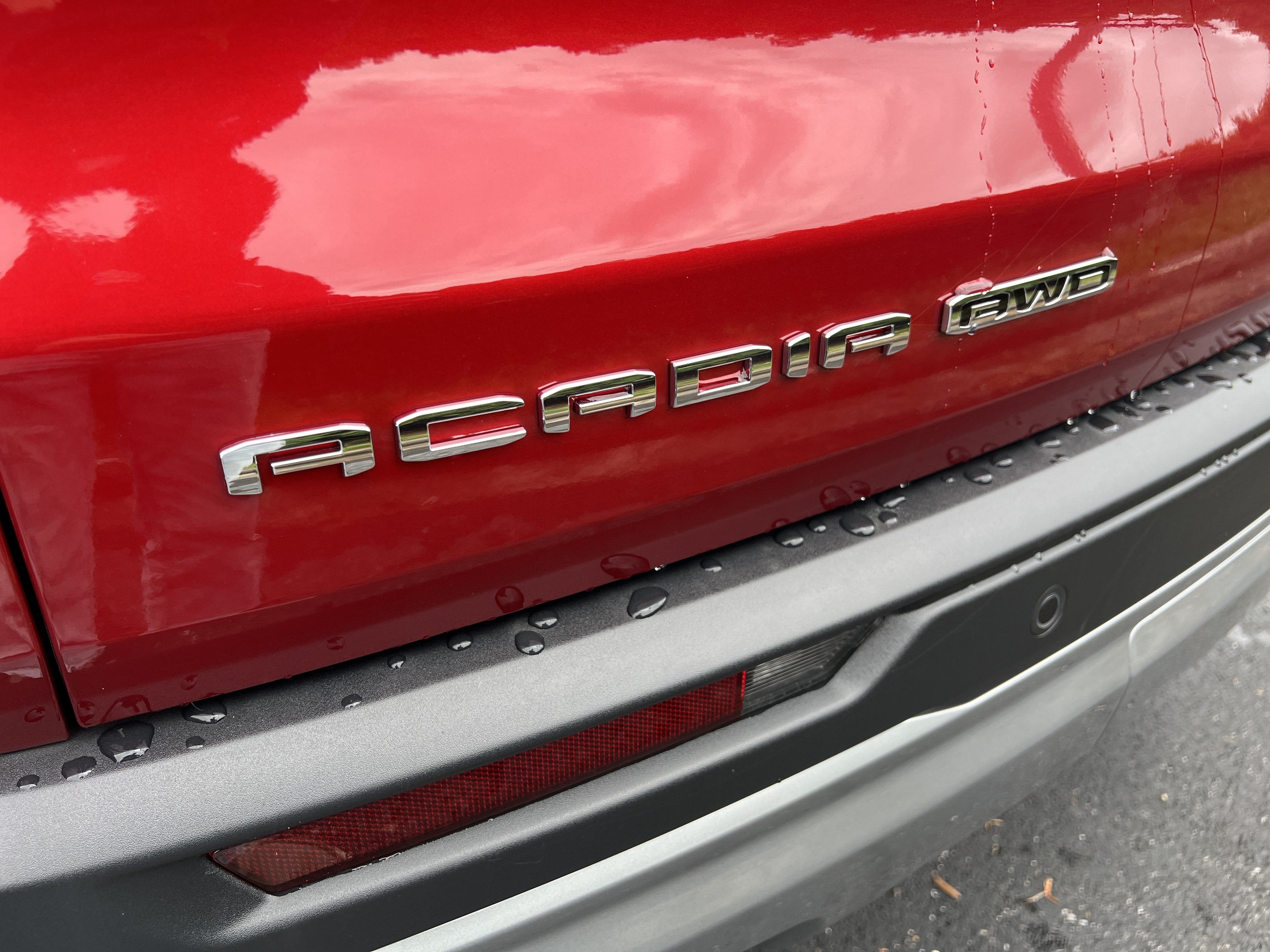 2026 GMC Acadia Elevation