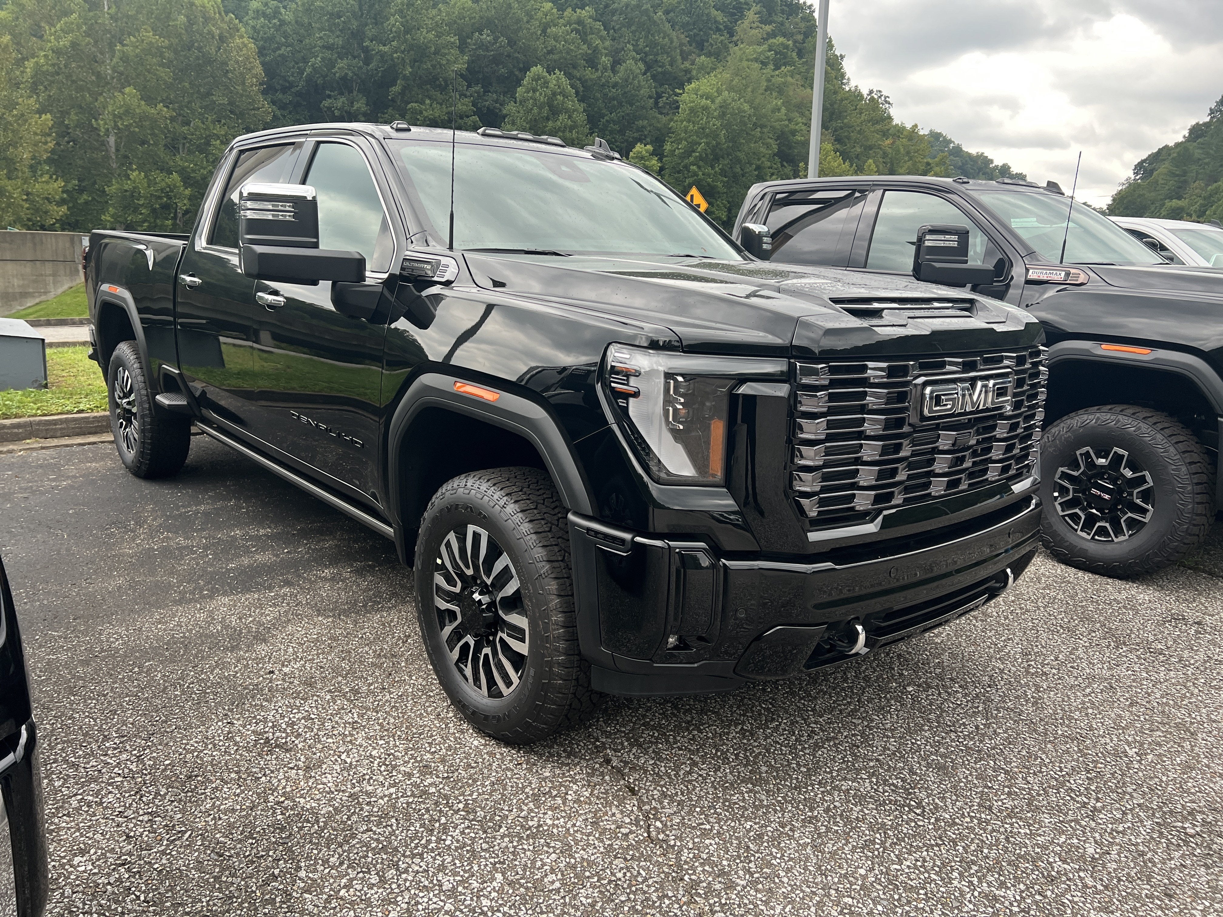 2026 GMC Sierra 3500 HD Denali Ultimate