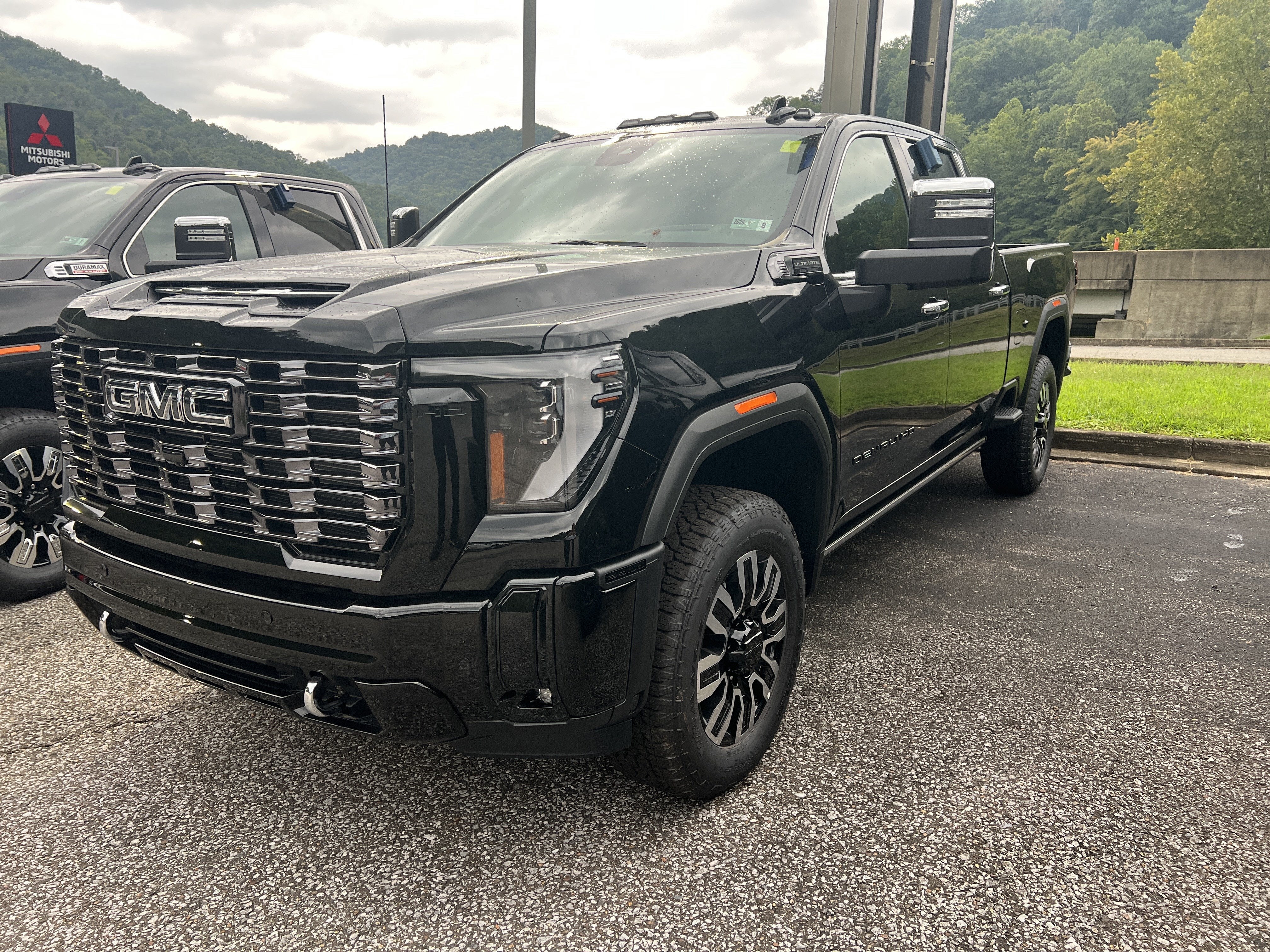 2026 GMC Sierra 3500 HD Denali Ultimate