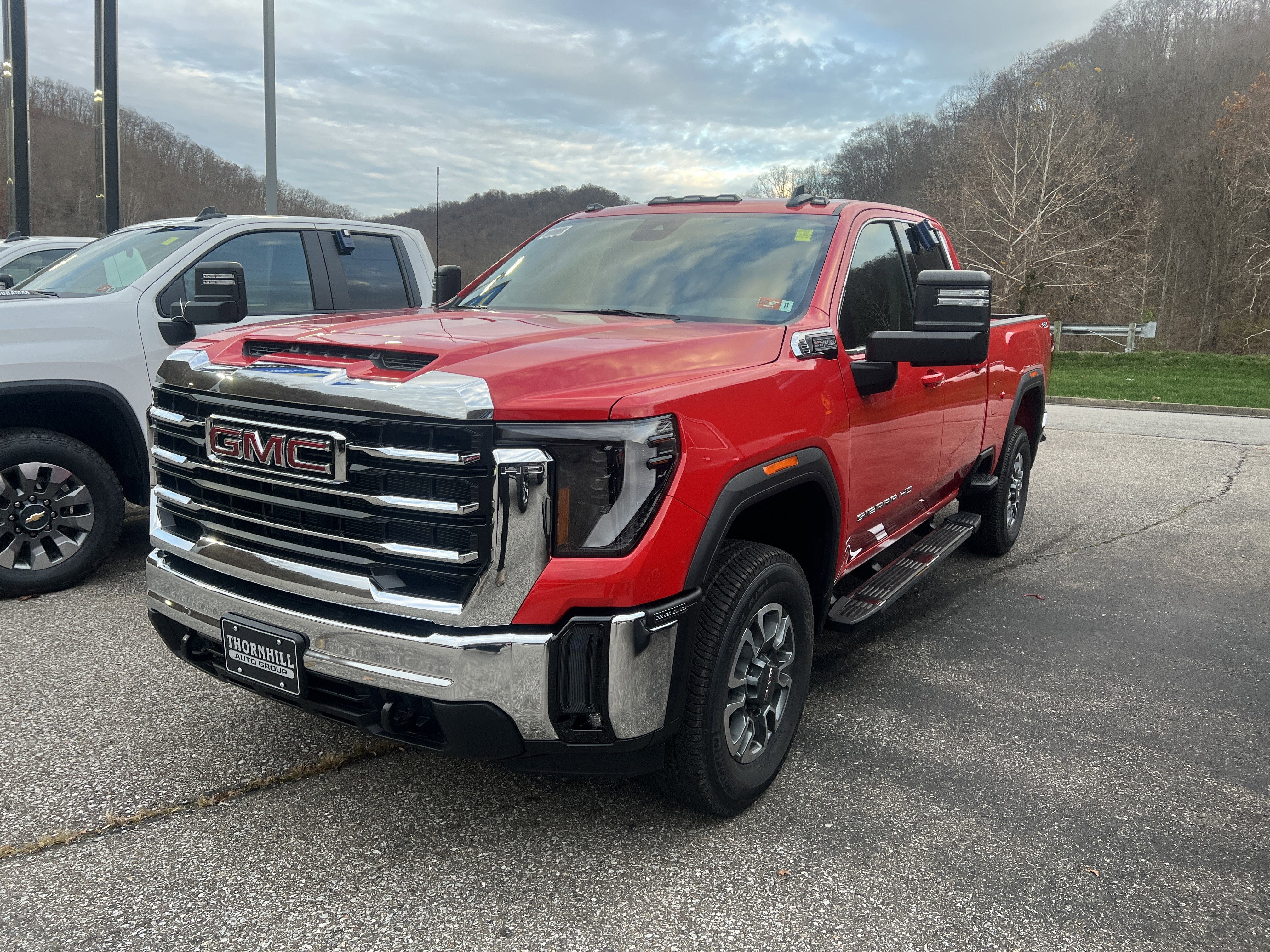2026 GMC Sierra 2500 HD SLE
