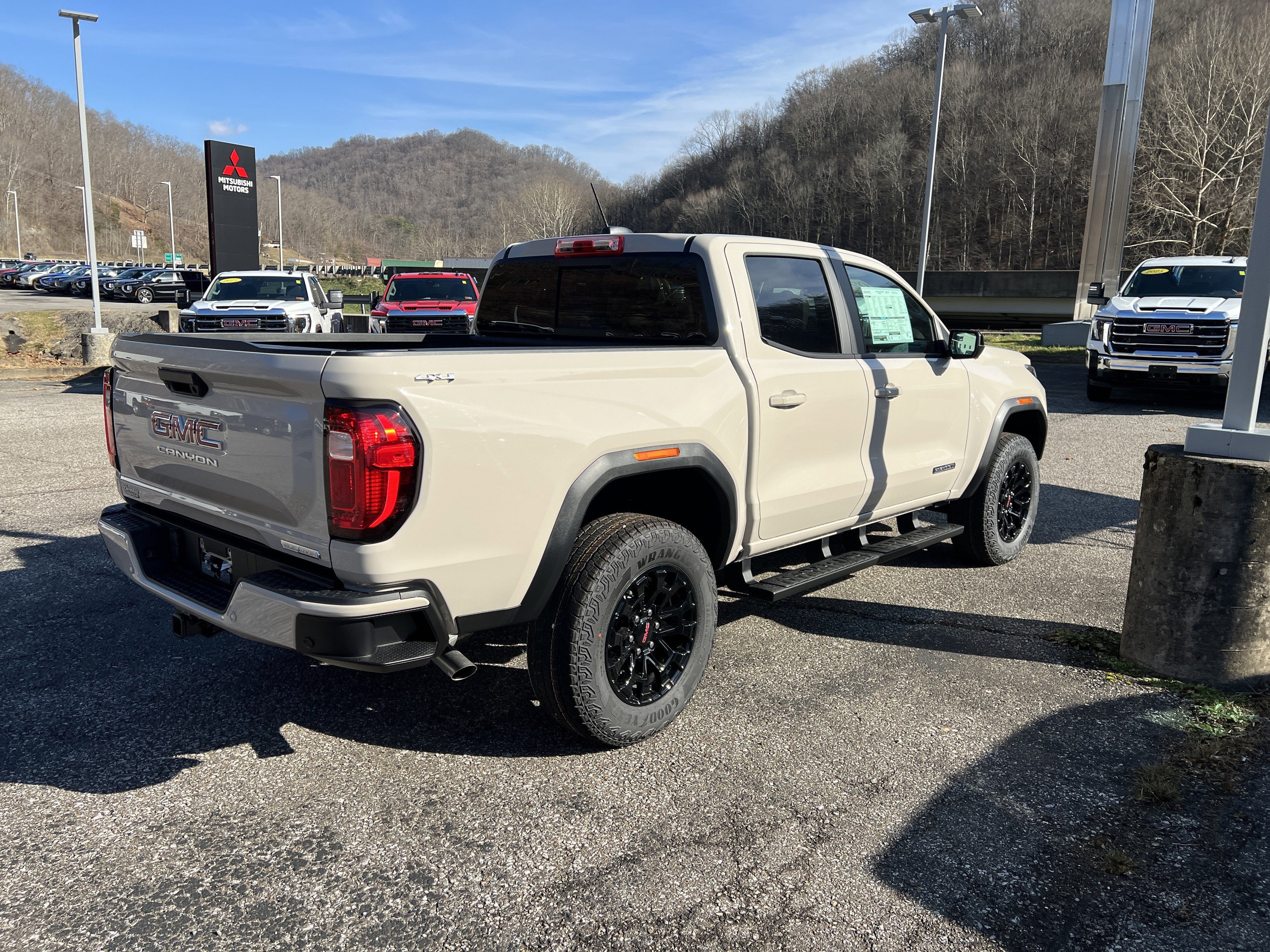 2026 GMC Canyon Elevation