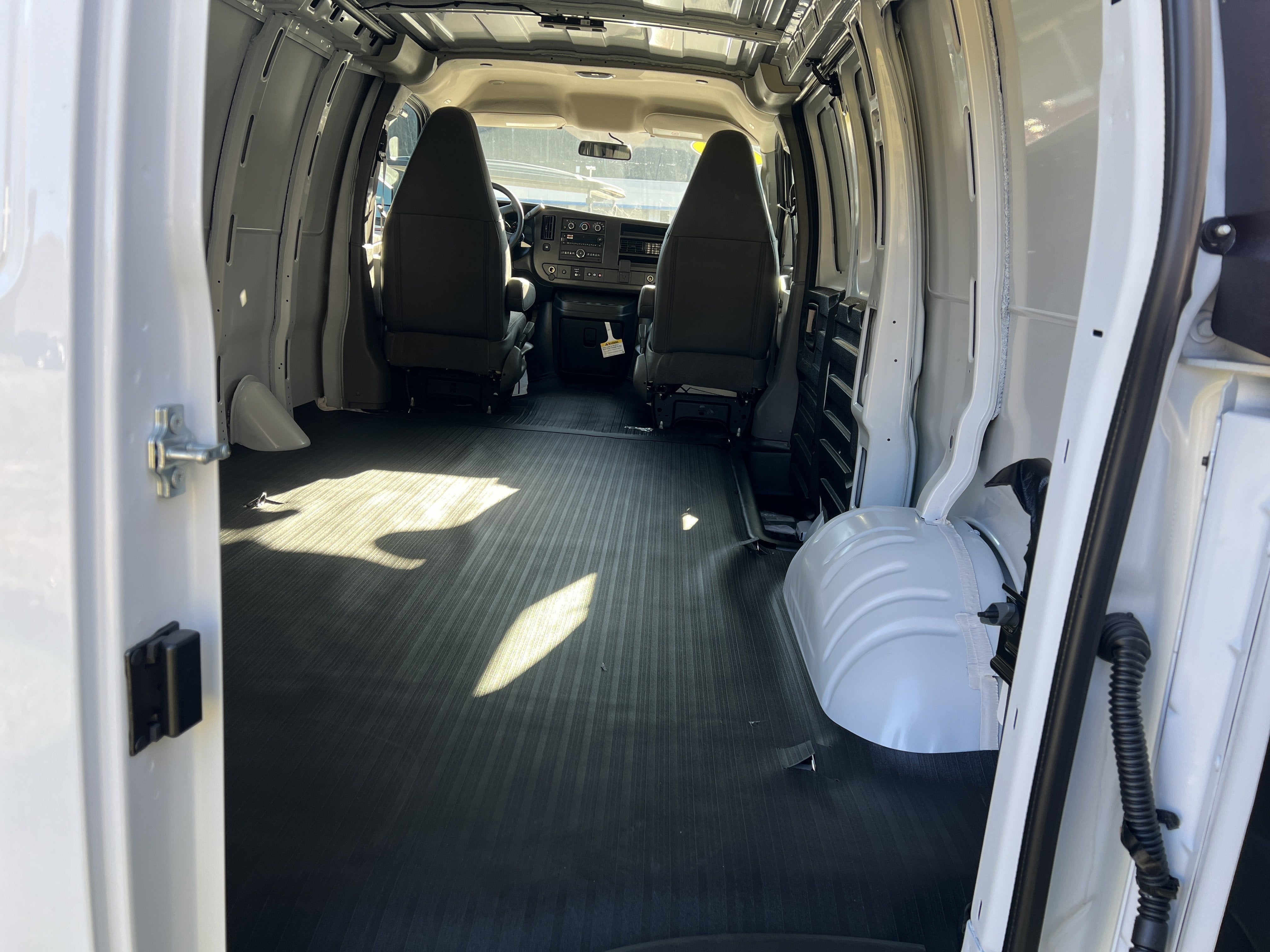 2025 GMC Savana Cargo Work Van