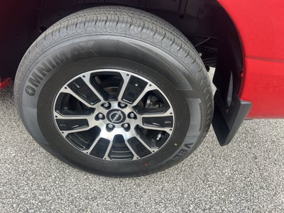 2024 Nissan Titan SV