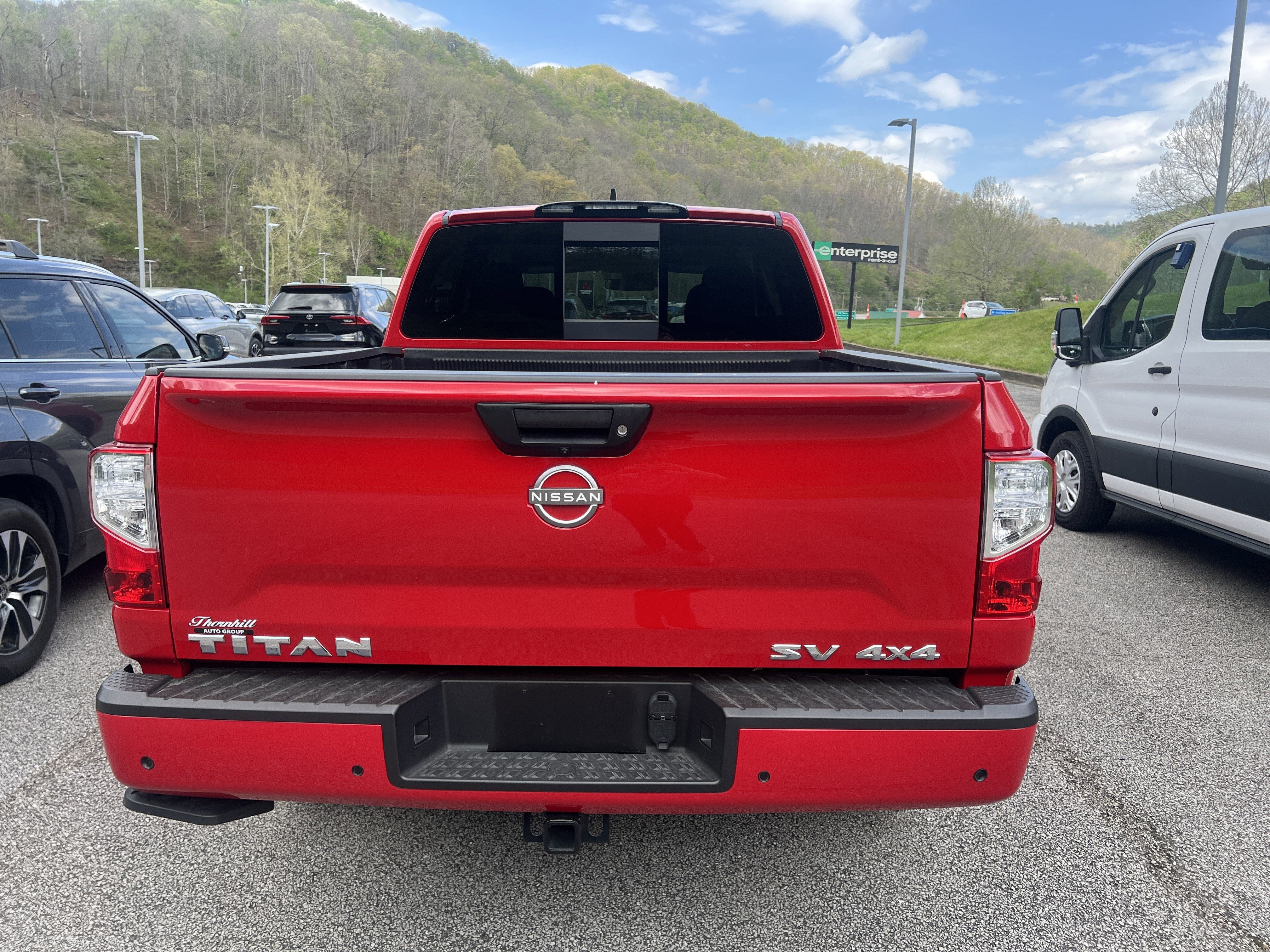 2024 Nissan Titan SV