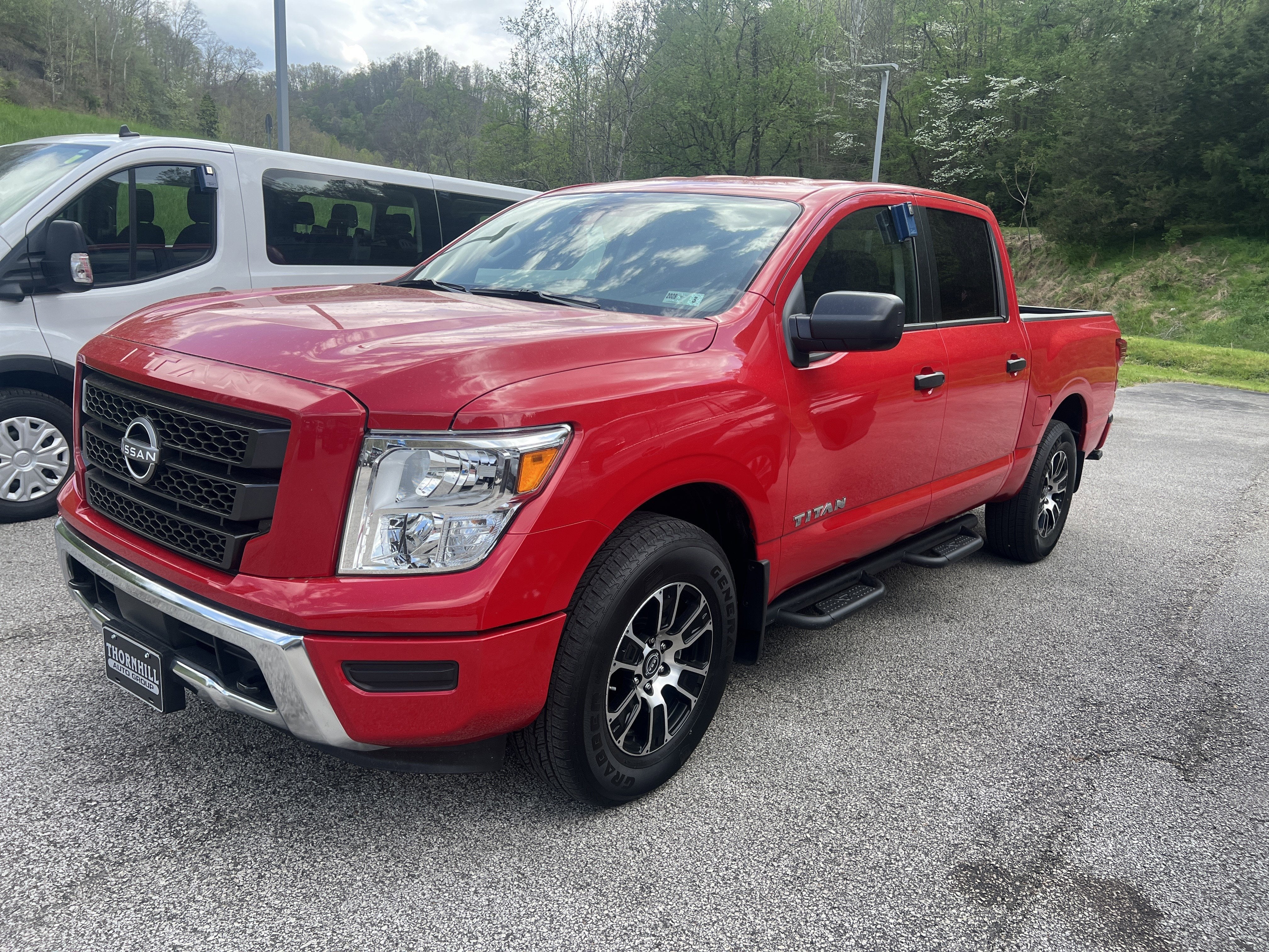 2024 Nissan Titan SV