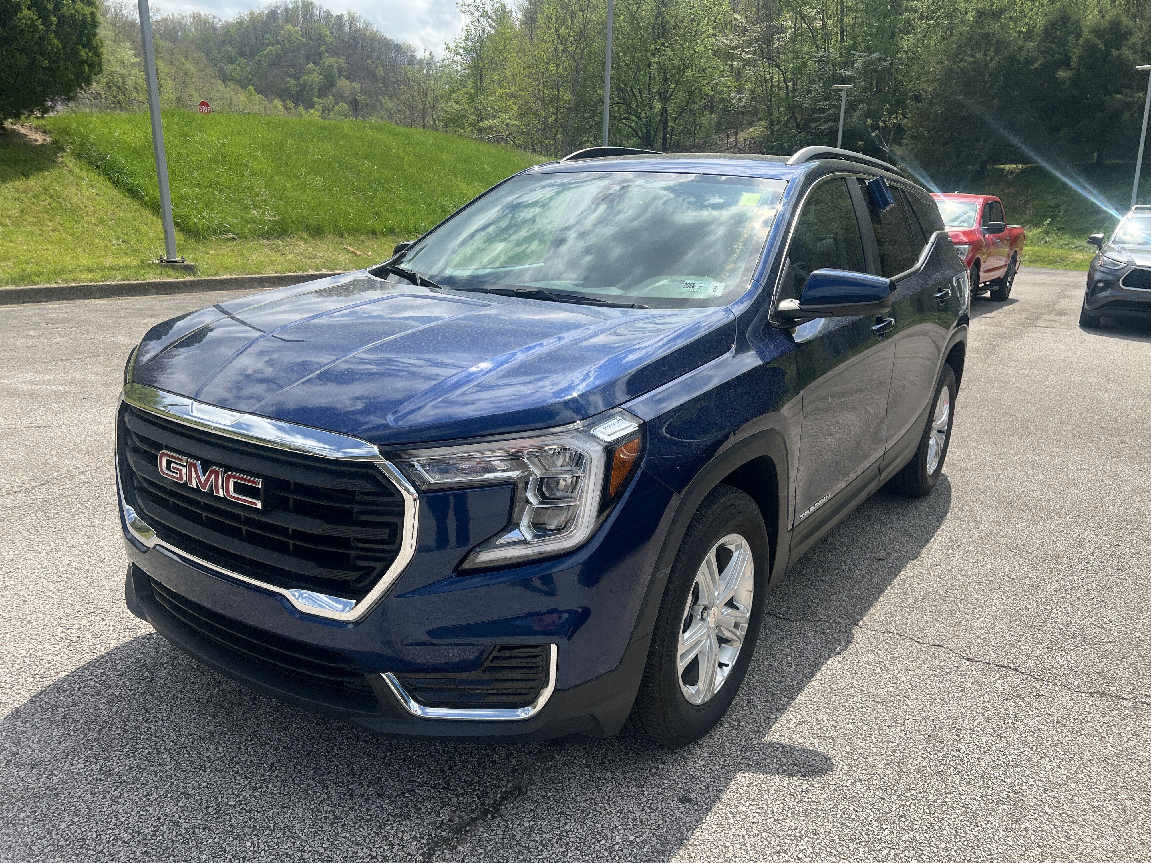 2022 GMC Terrain SLE