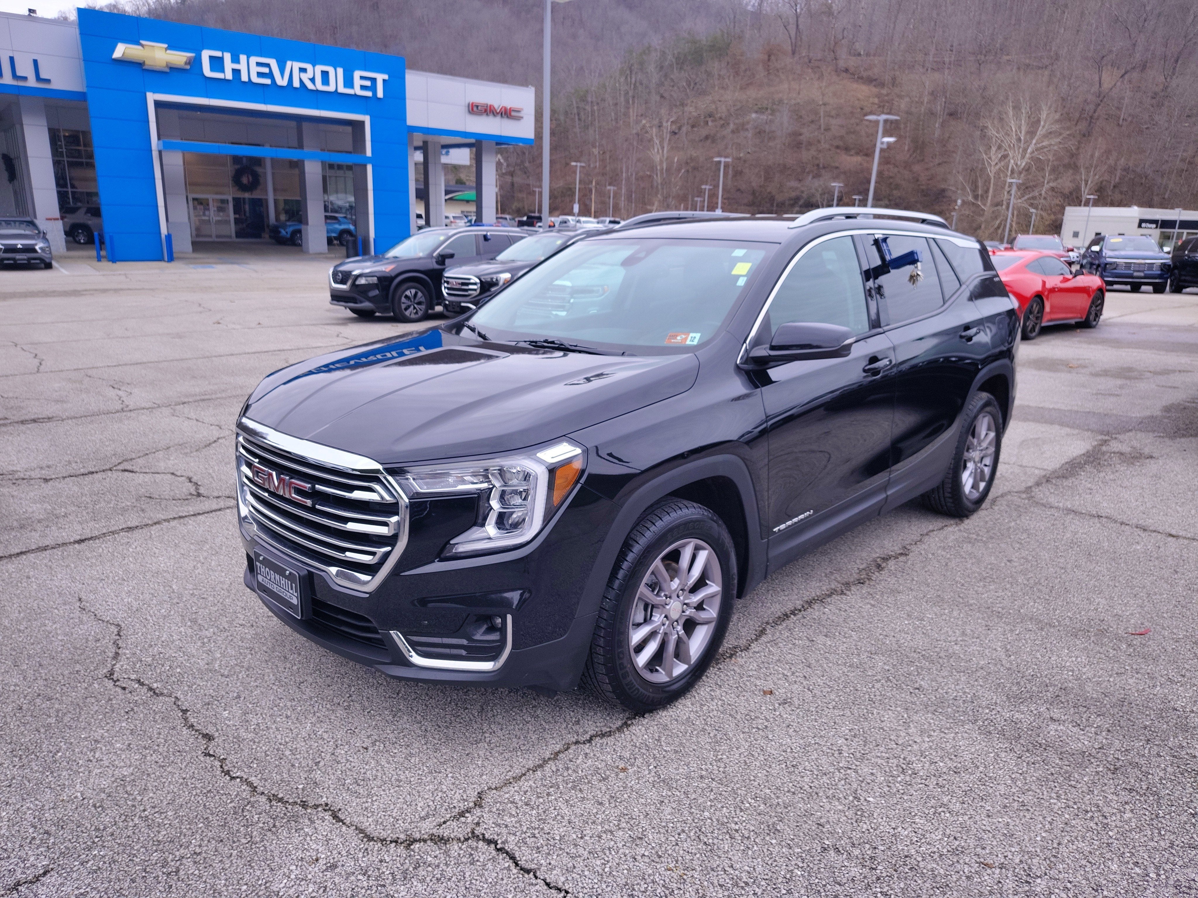 2023 GMC Terrain SLT