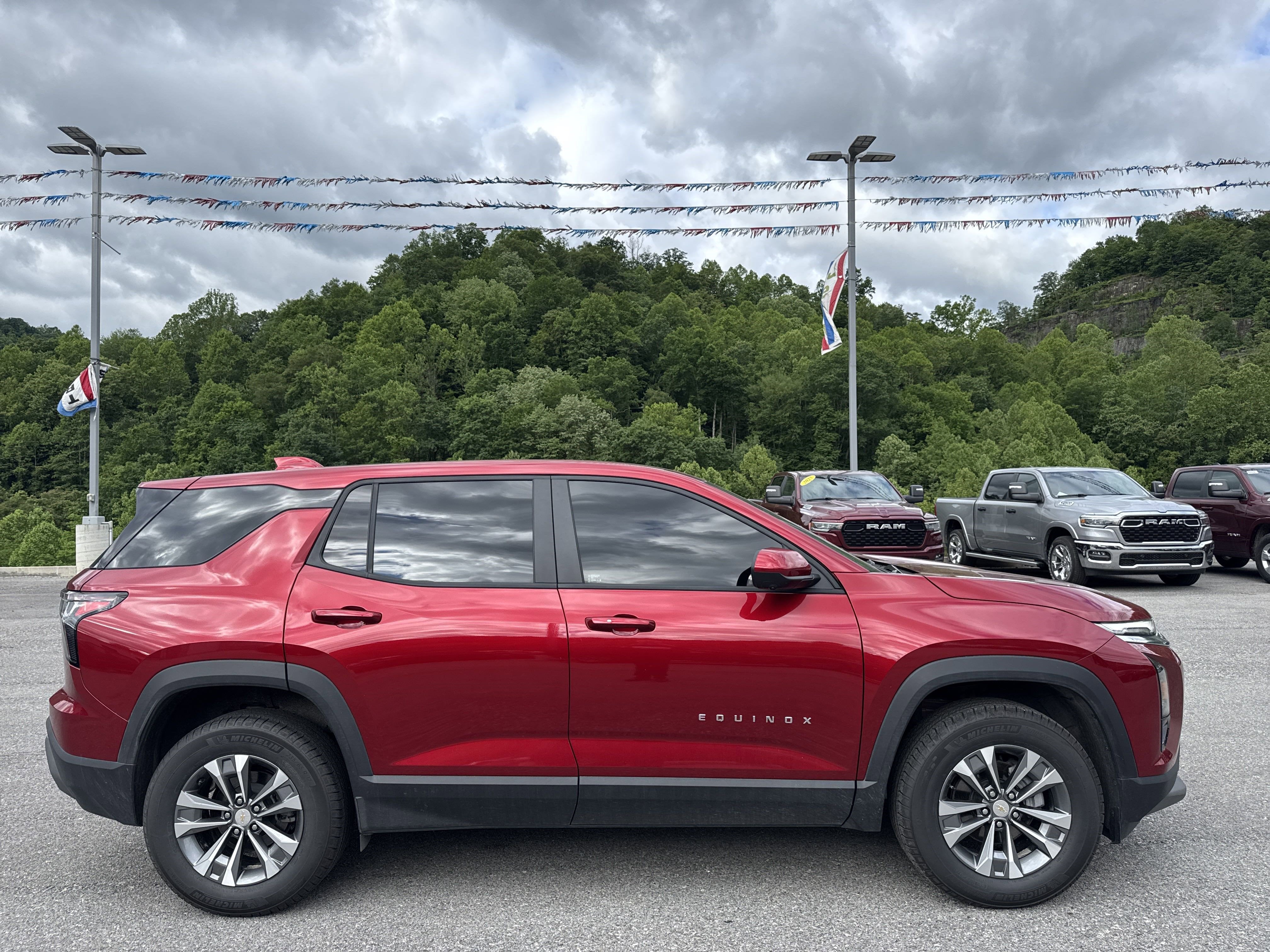 2025 Chevrolet Equinox LT
