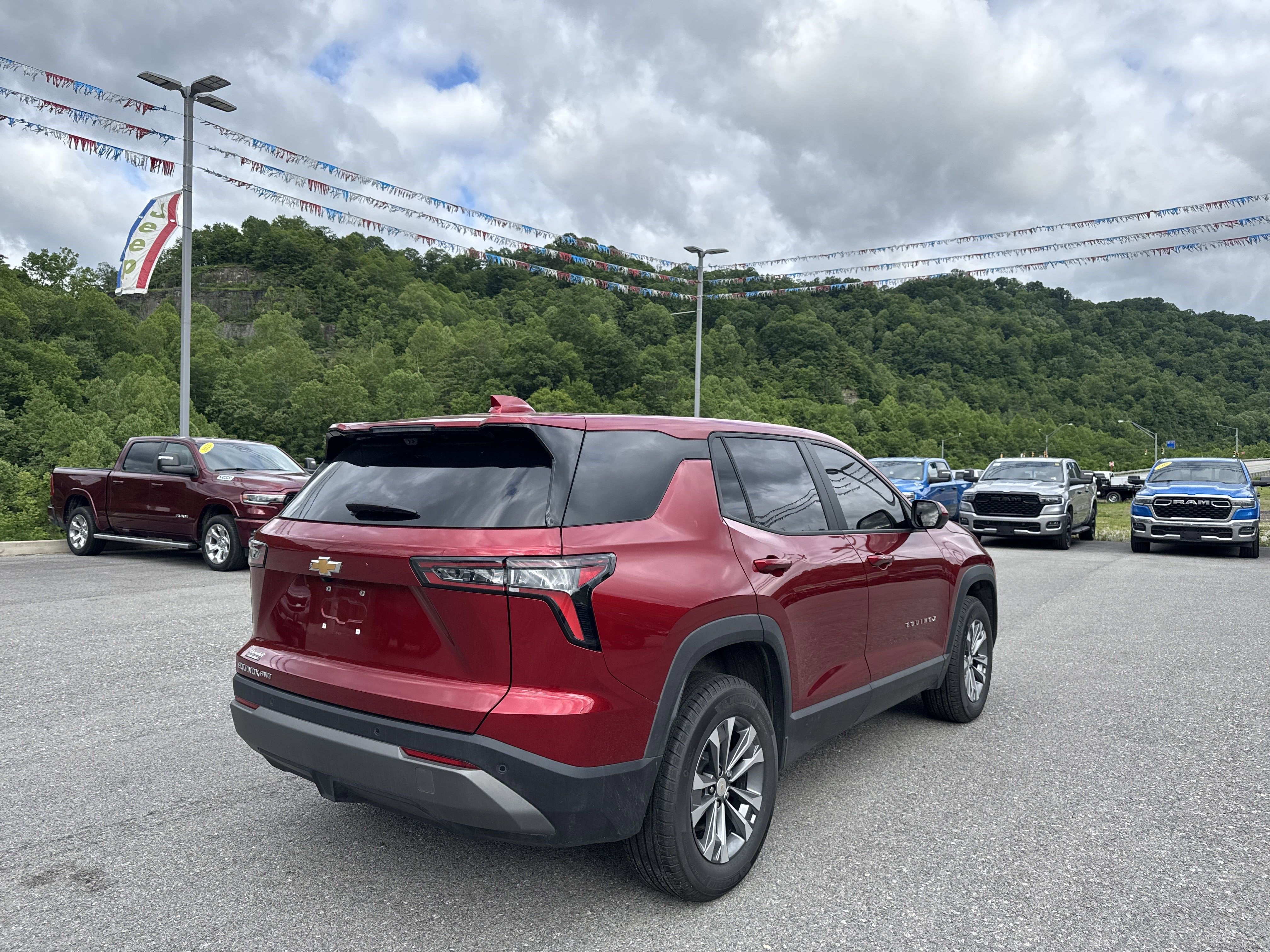 2025 Chevrolet Equinox LT