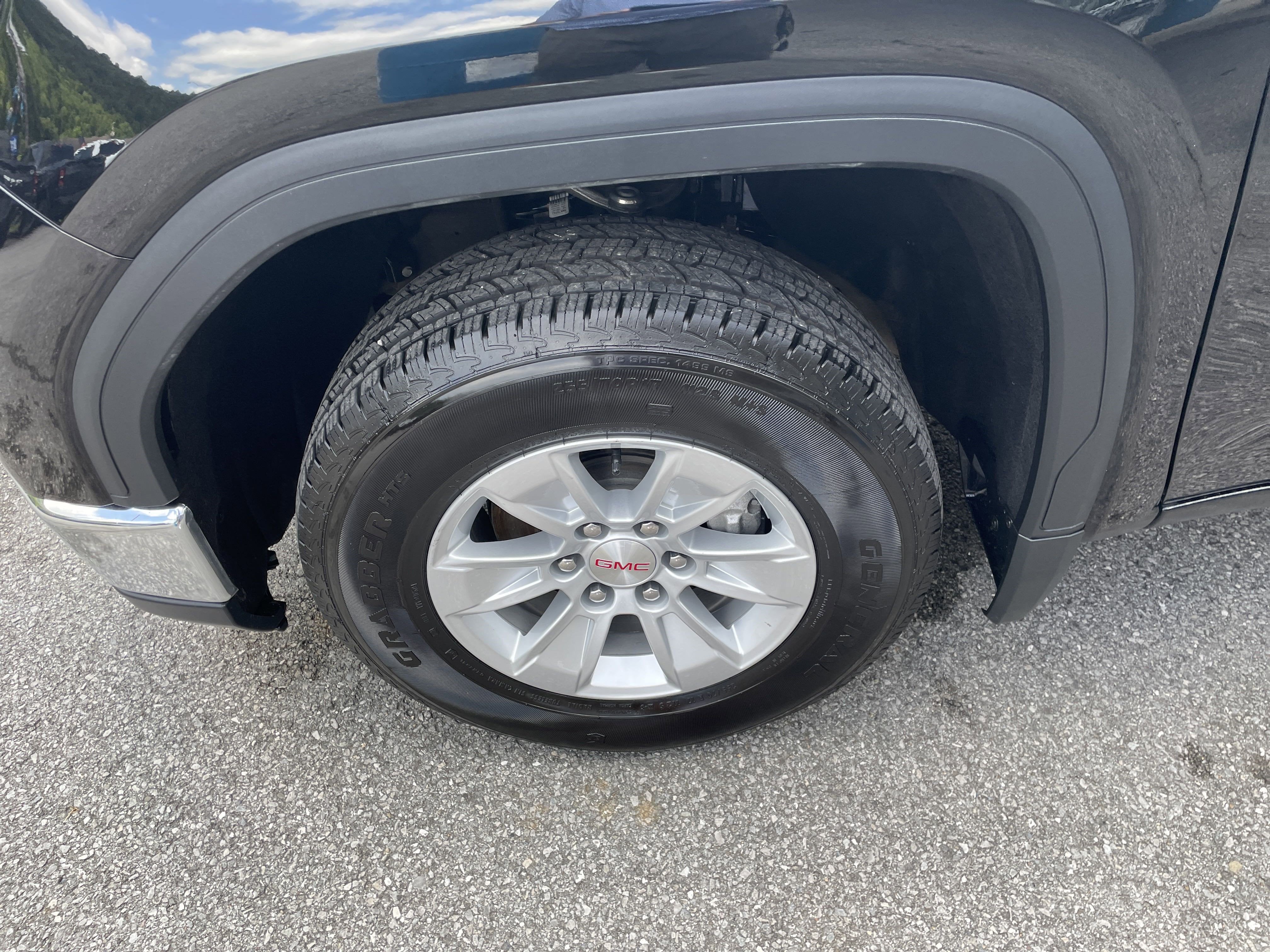 2024 GMC Sierra 1500 SLE