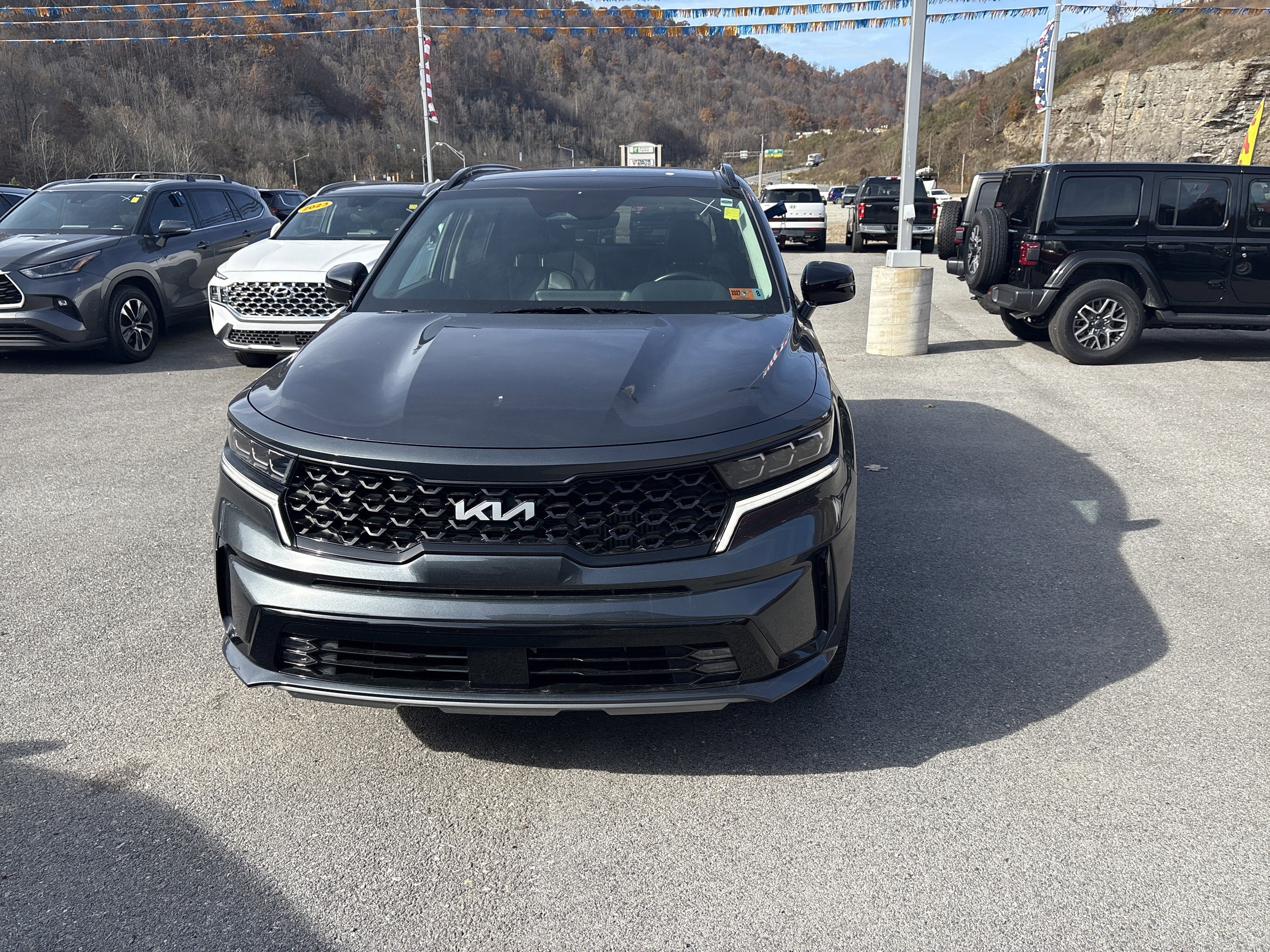 2022 Kia Sorento SX