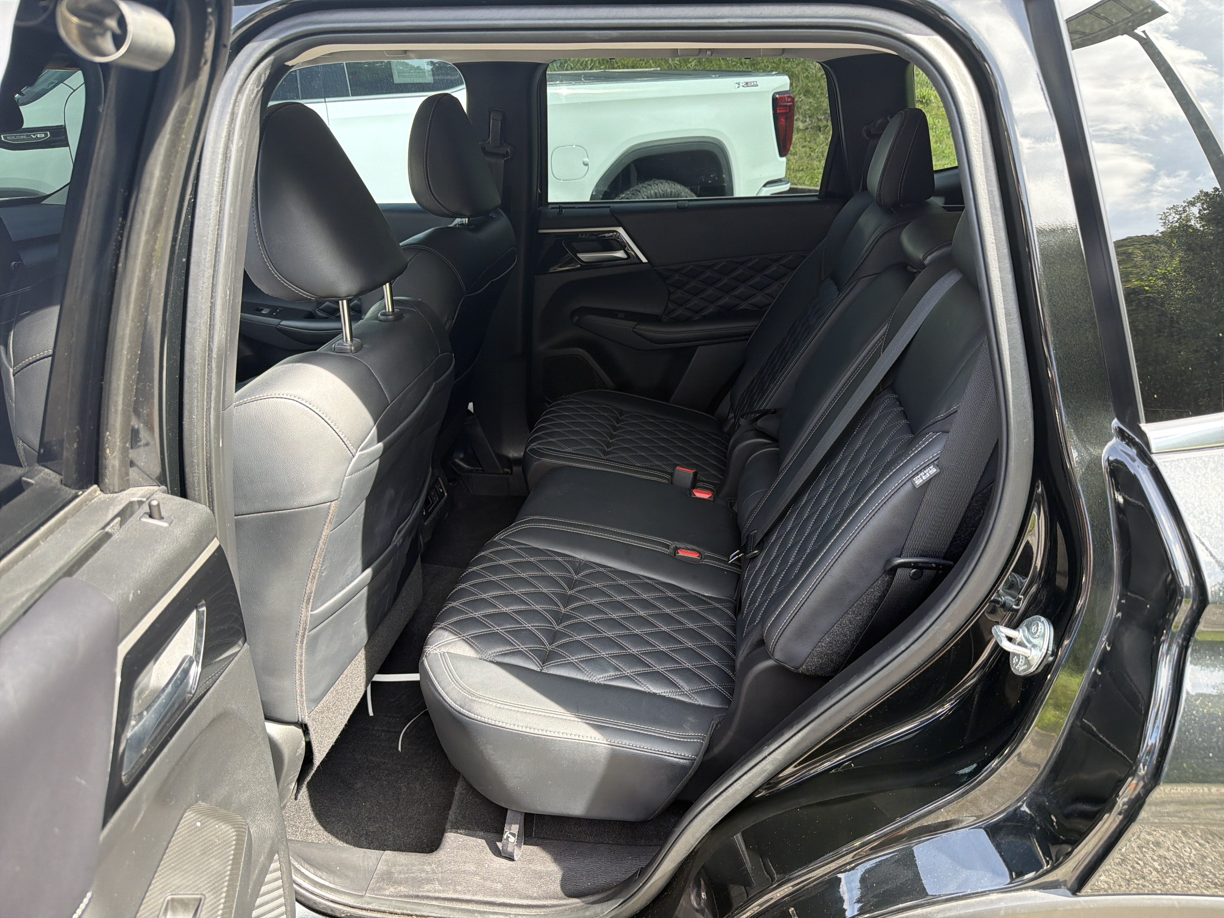 2024 Mitsubishi Outlander SEL