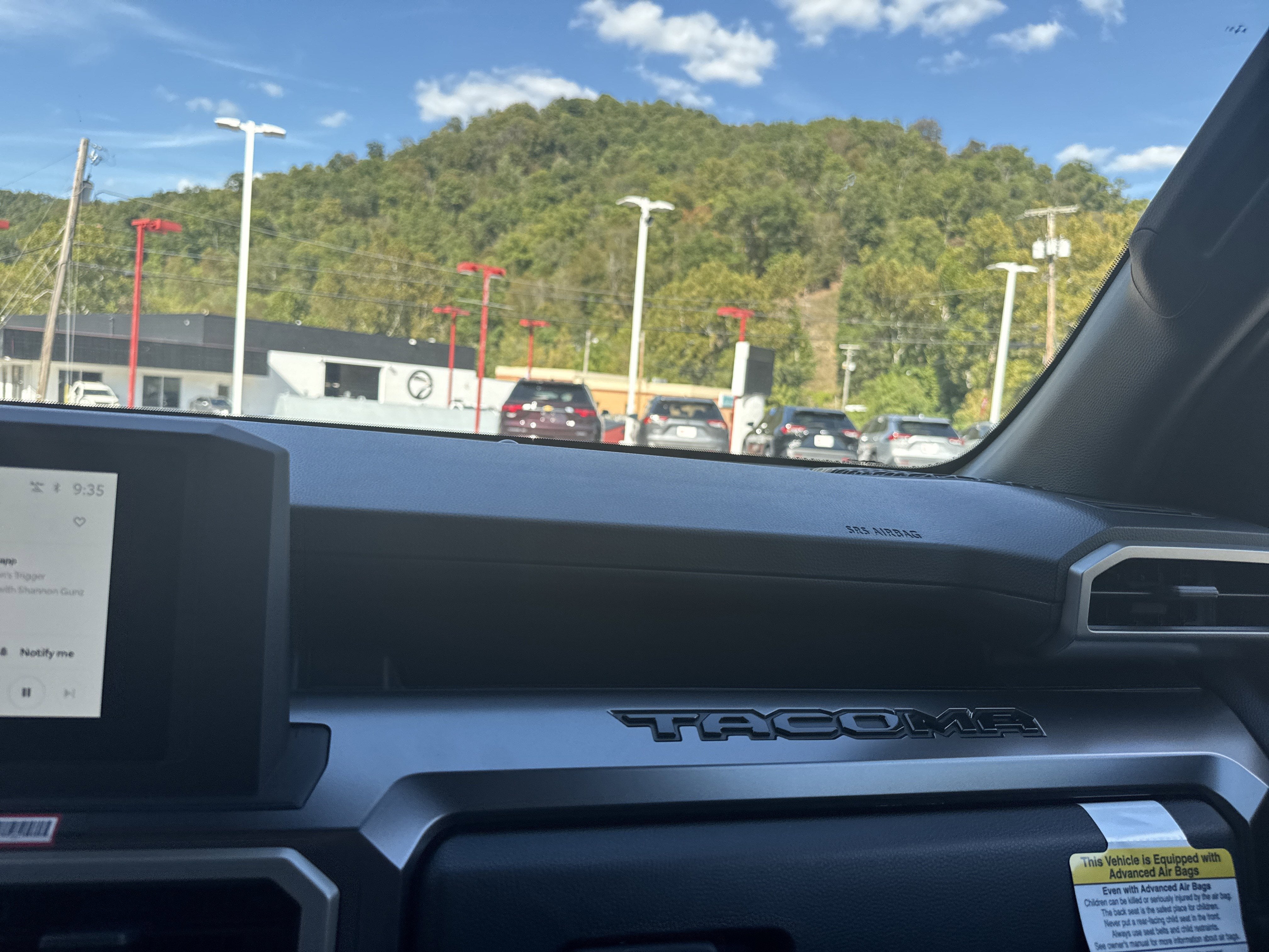 2025 Toyota Tacoma SR5