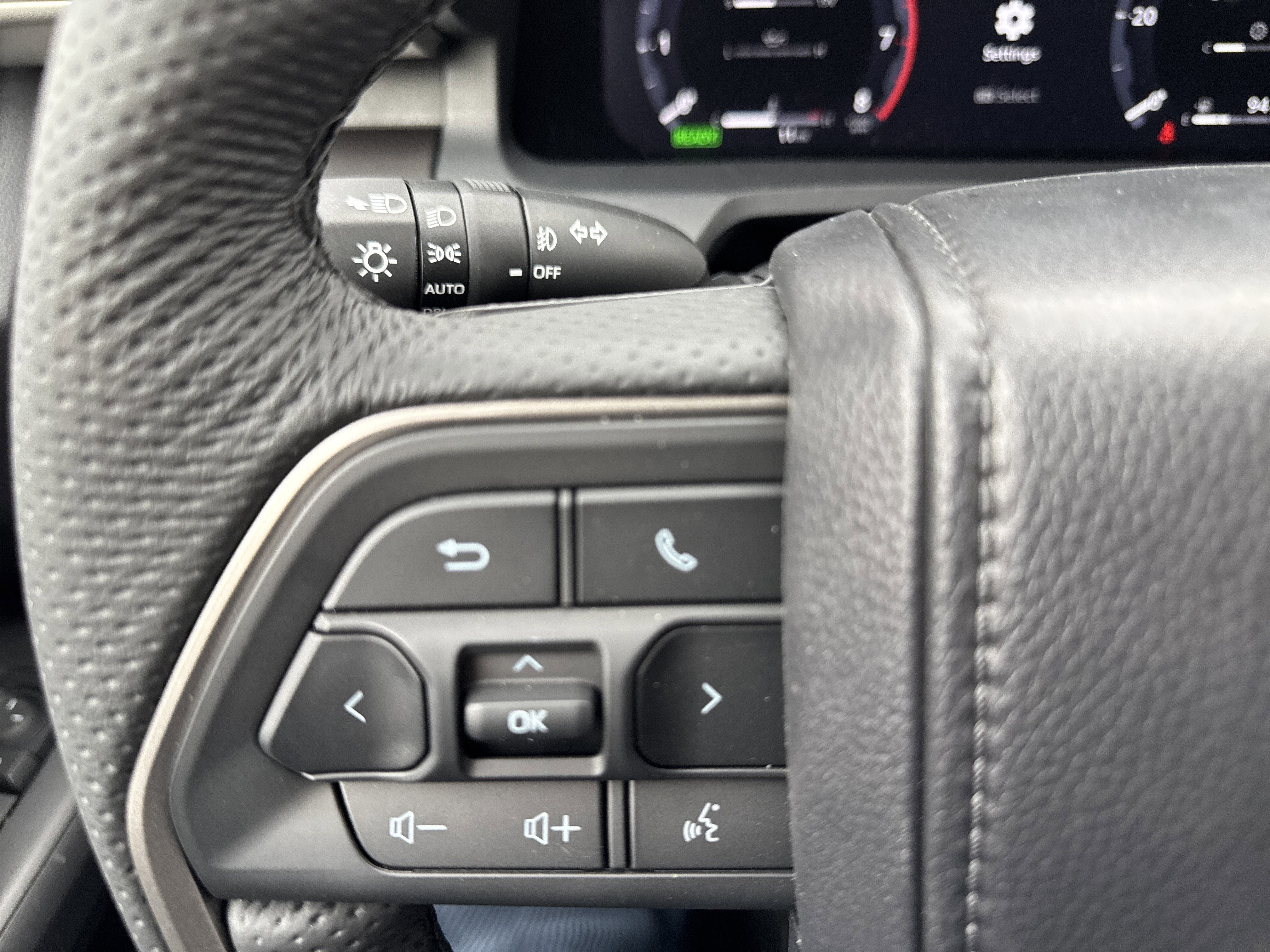 2025 Toyota Tacoma i-FORCE MAX TRD Off-Road i-FORCE MAX