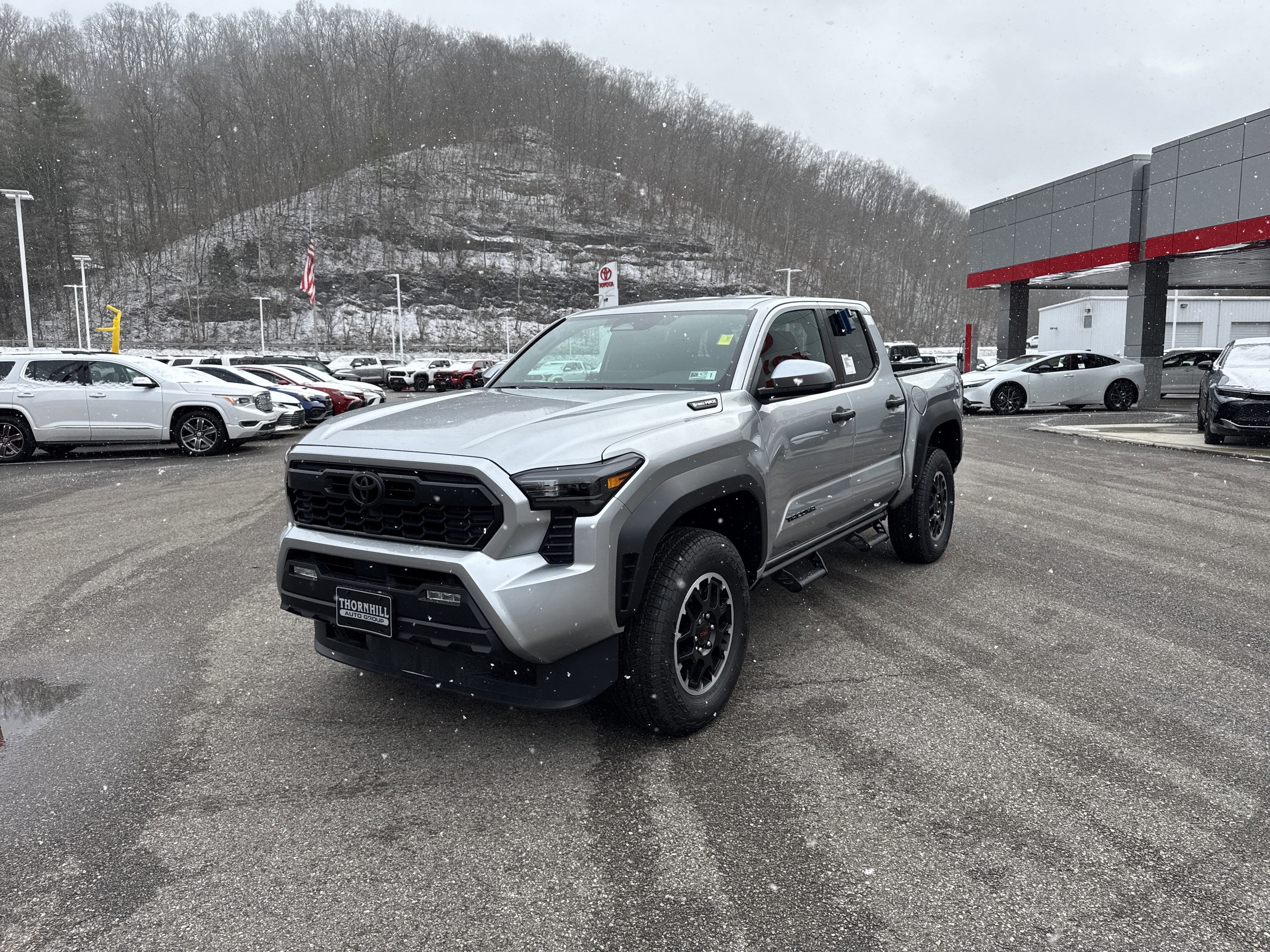 2025 Toyota Tacoma i-FORCE MAX TRD Off-Road i-FORCE MAX