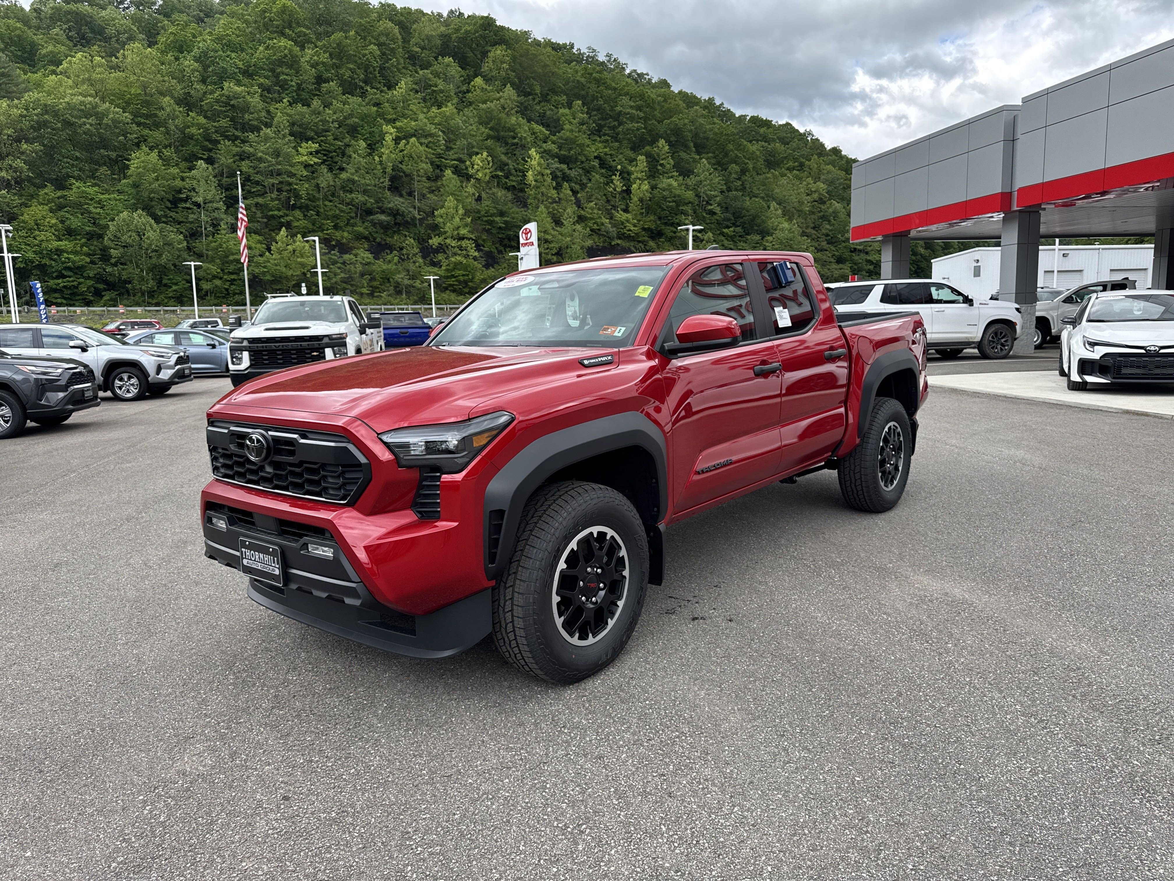 2025 Toyota Tacoma i-FORCE MAX TRD Off-Road i-FORCE MAX