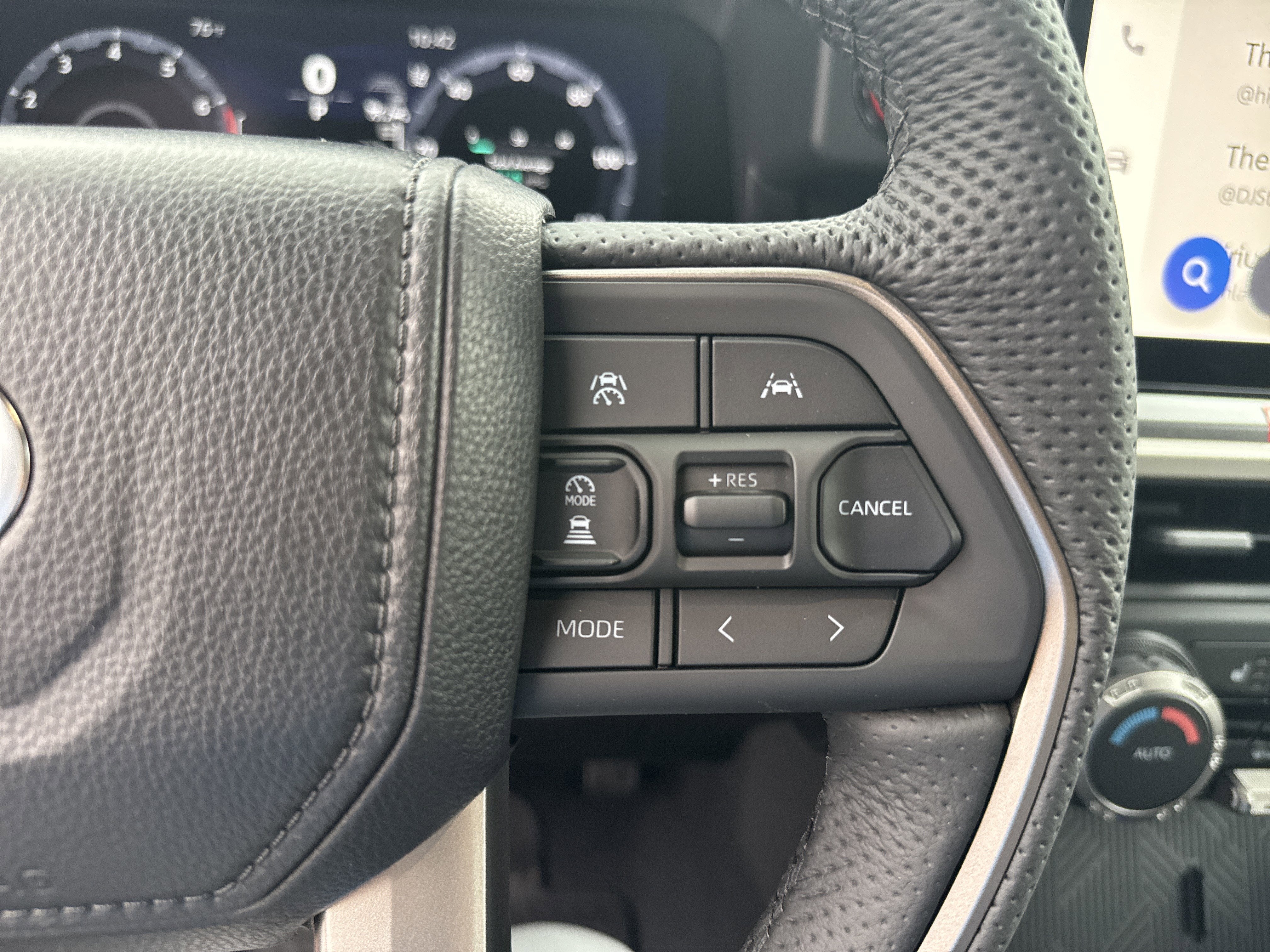 2025 Toyota Tacoma i-FORCE MAX TRD Off-Road i-FORCE MAX