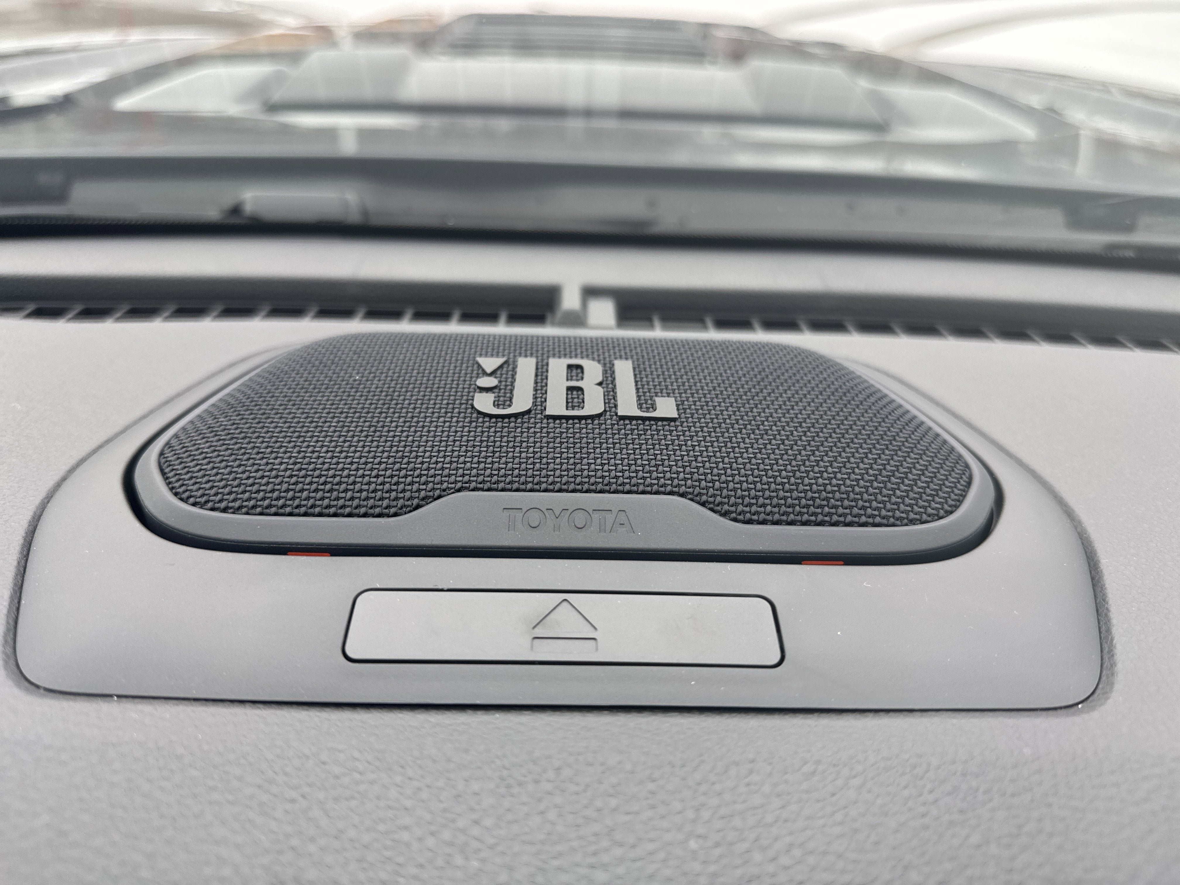 2026 Toyota Tacoma i-FORCE MAX TRD Pro