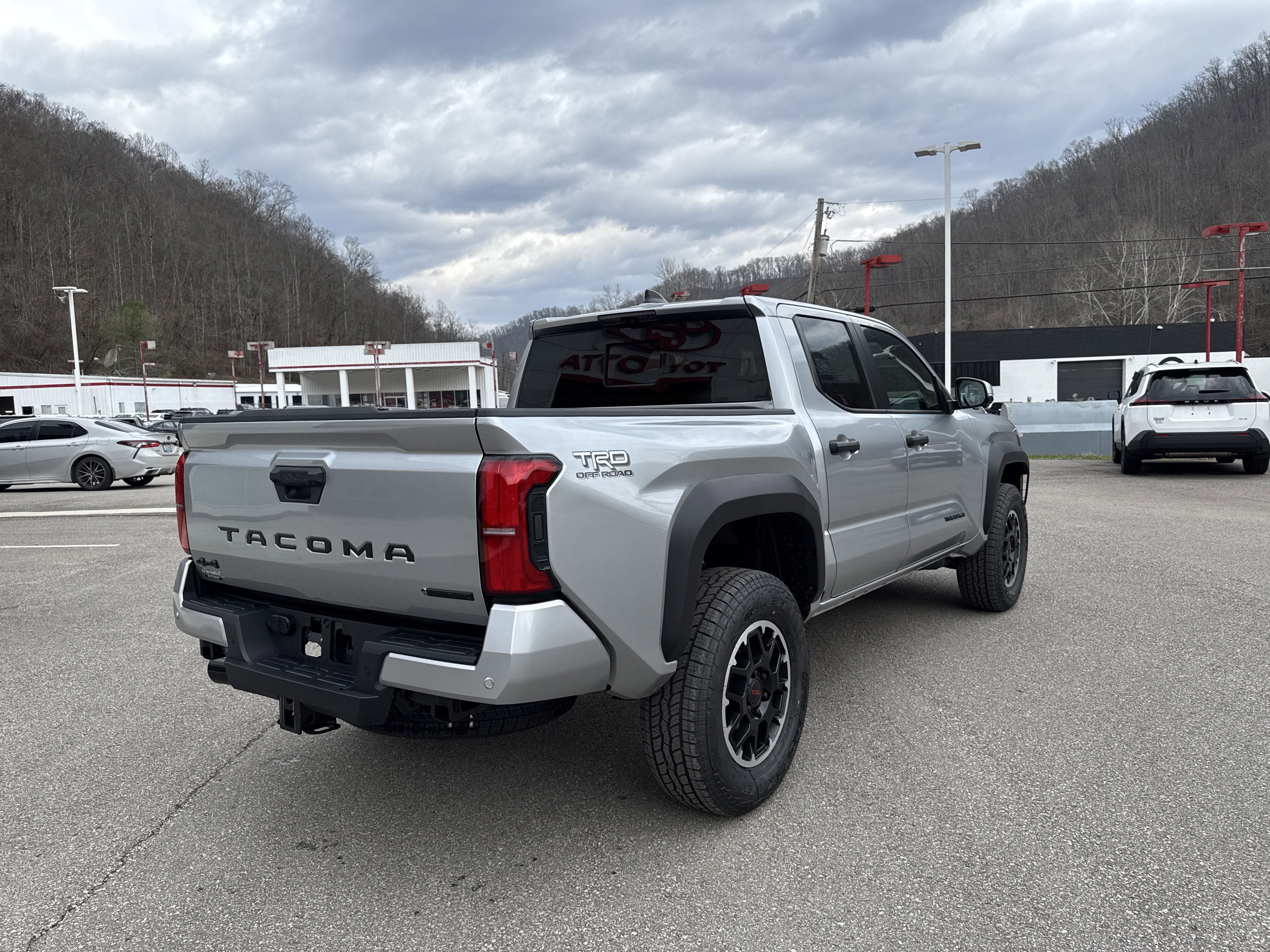 2026 Toyota Tacoma i-FORCE MAX TRD Off-Road i-FORCE MAX