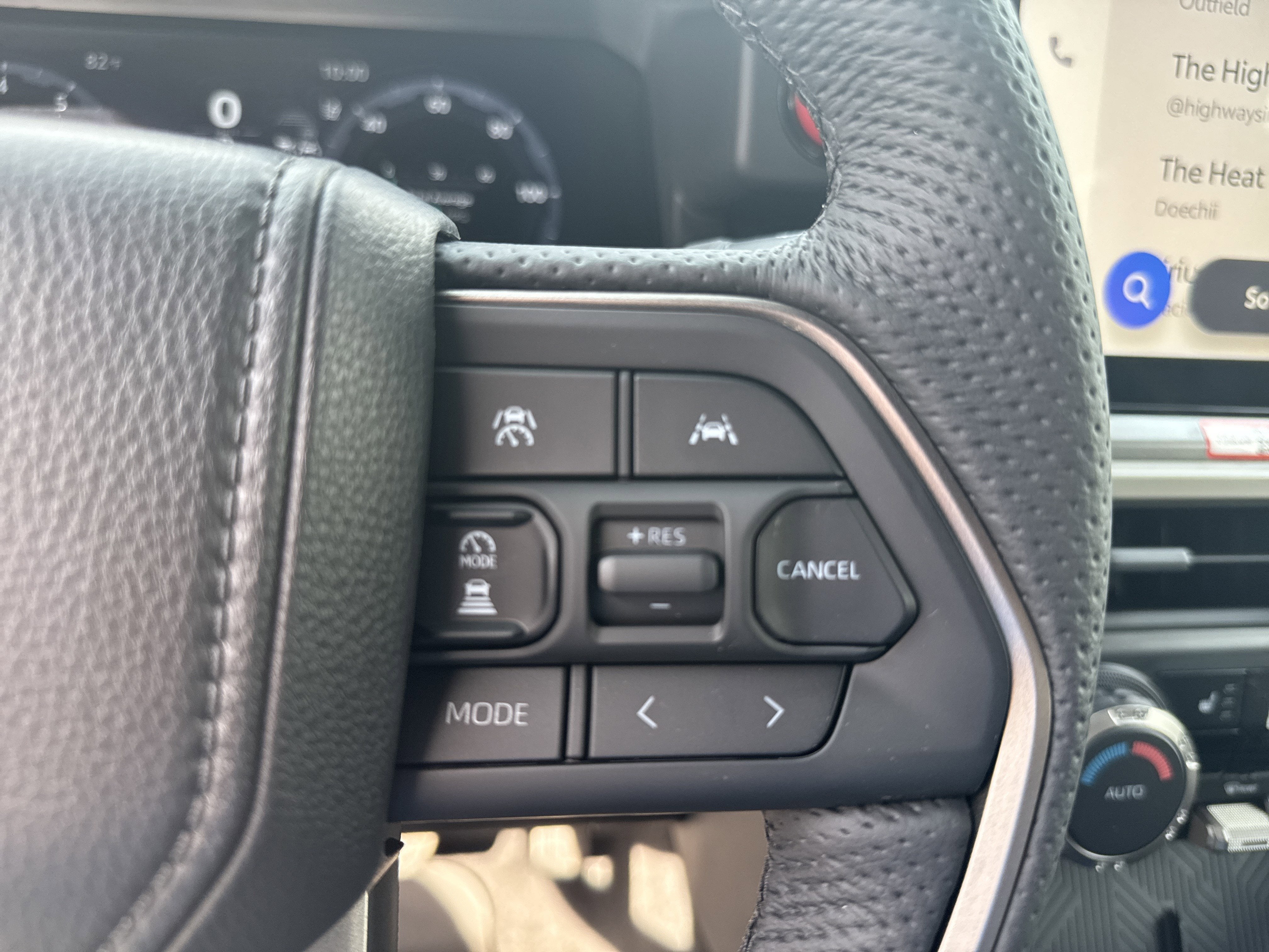 2025 Toyota Tacoma i-FORCE MAX TRD Off-Road i-FORCE MAX