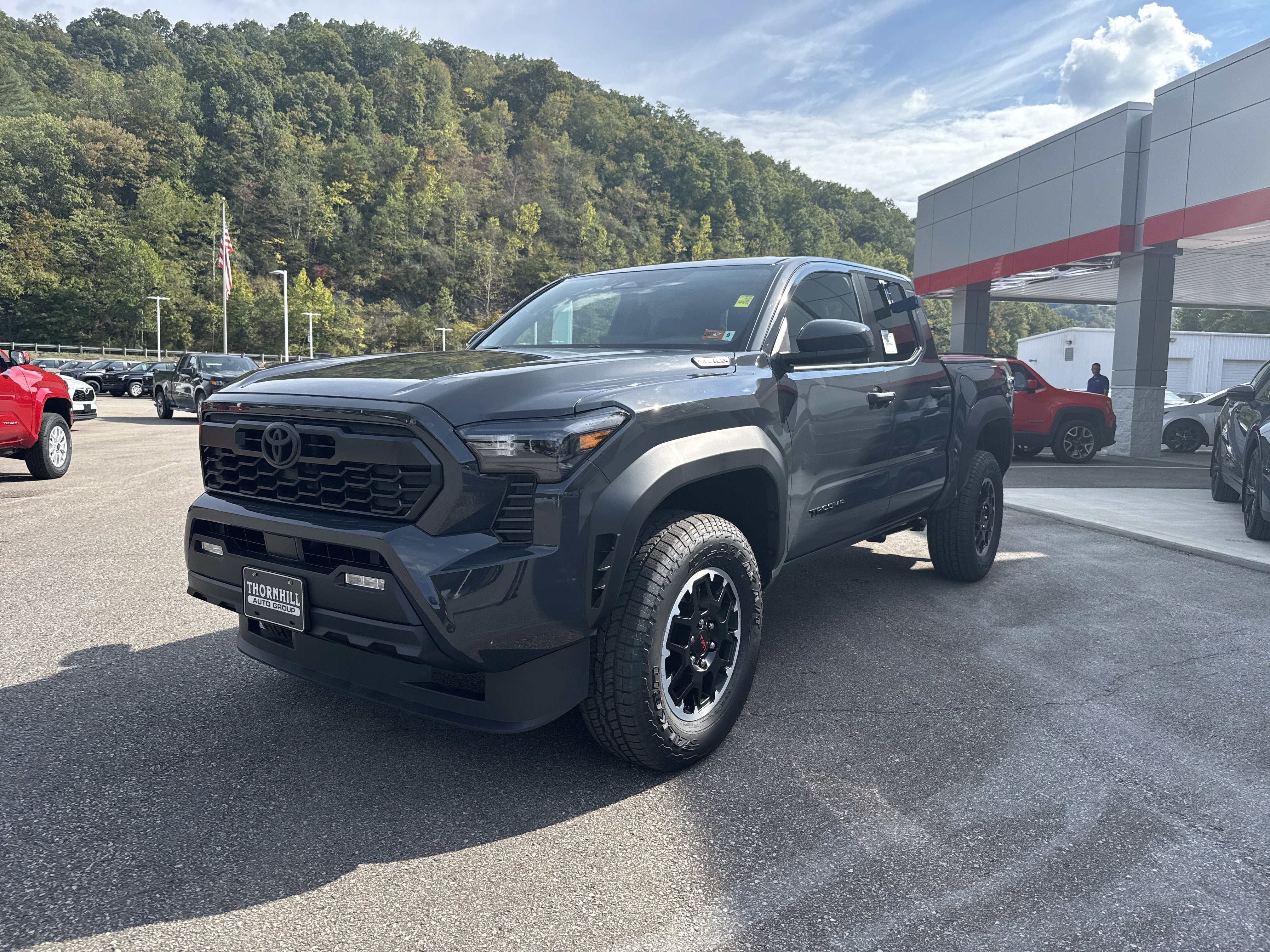 2025 Toyota Tacoma i-FORCE MAX TRD Off-Road i-FORCE MAX