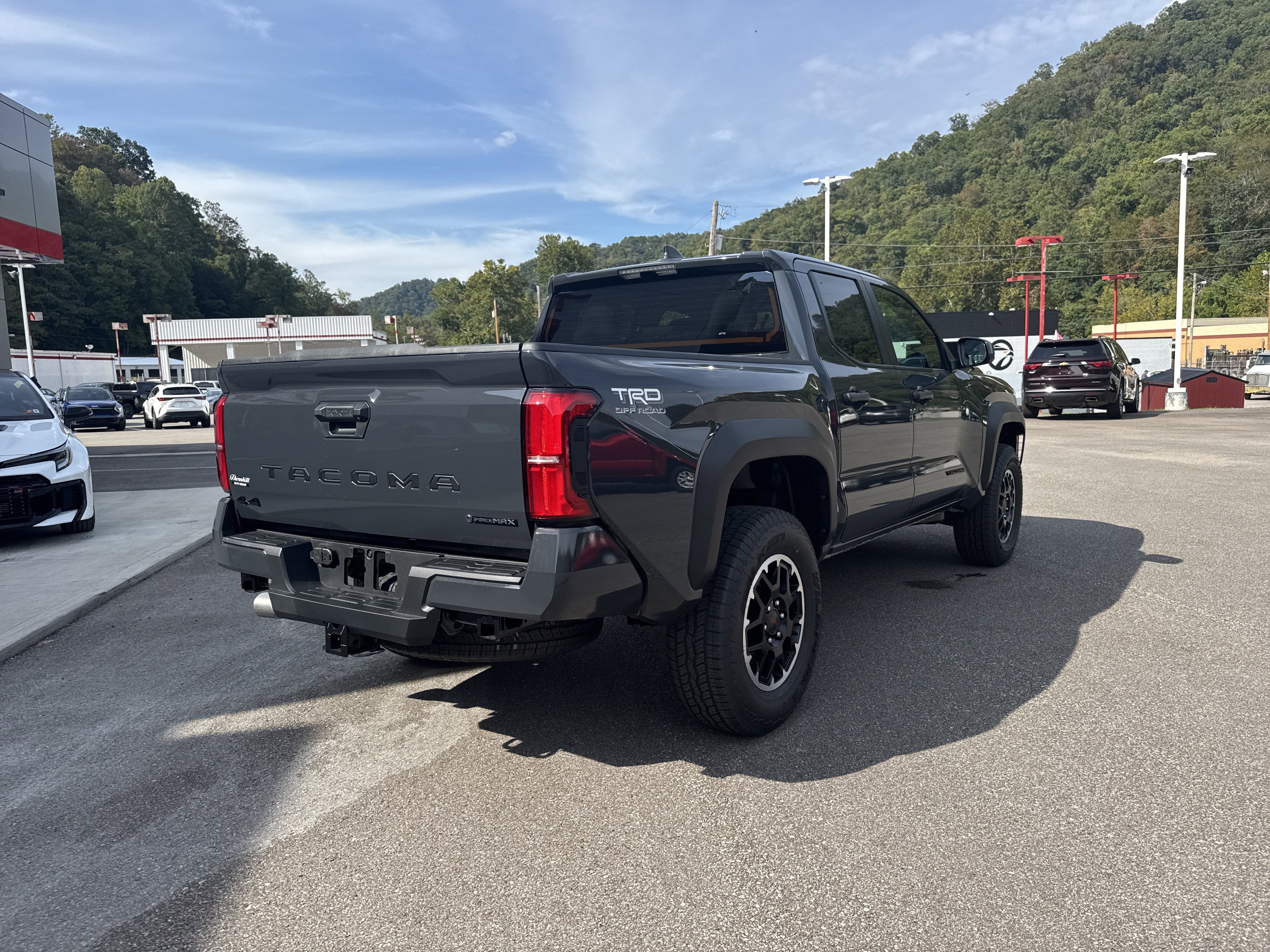 2025 Toyota Tacoma i-FORCE MAX TRD Off-Road i-FORCE MAX