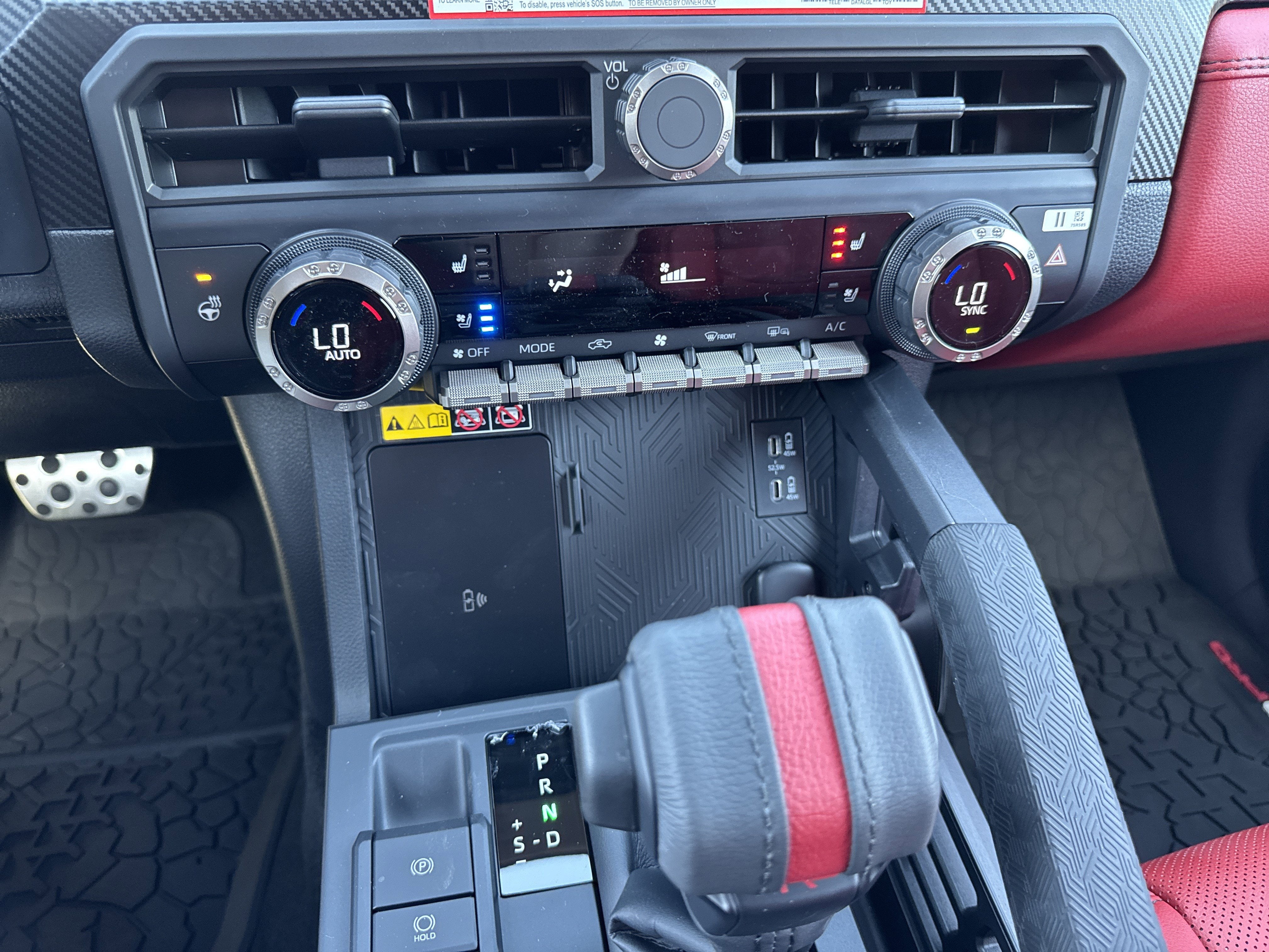 2026 Toyota Tacoma i-FORCE MAX TRD Pro