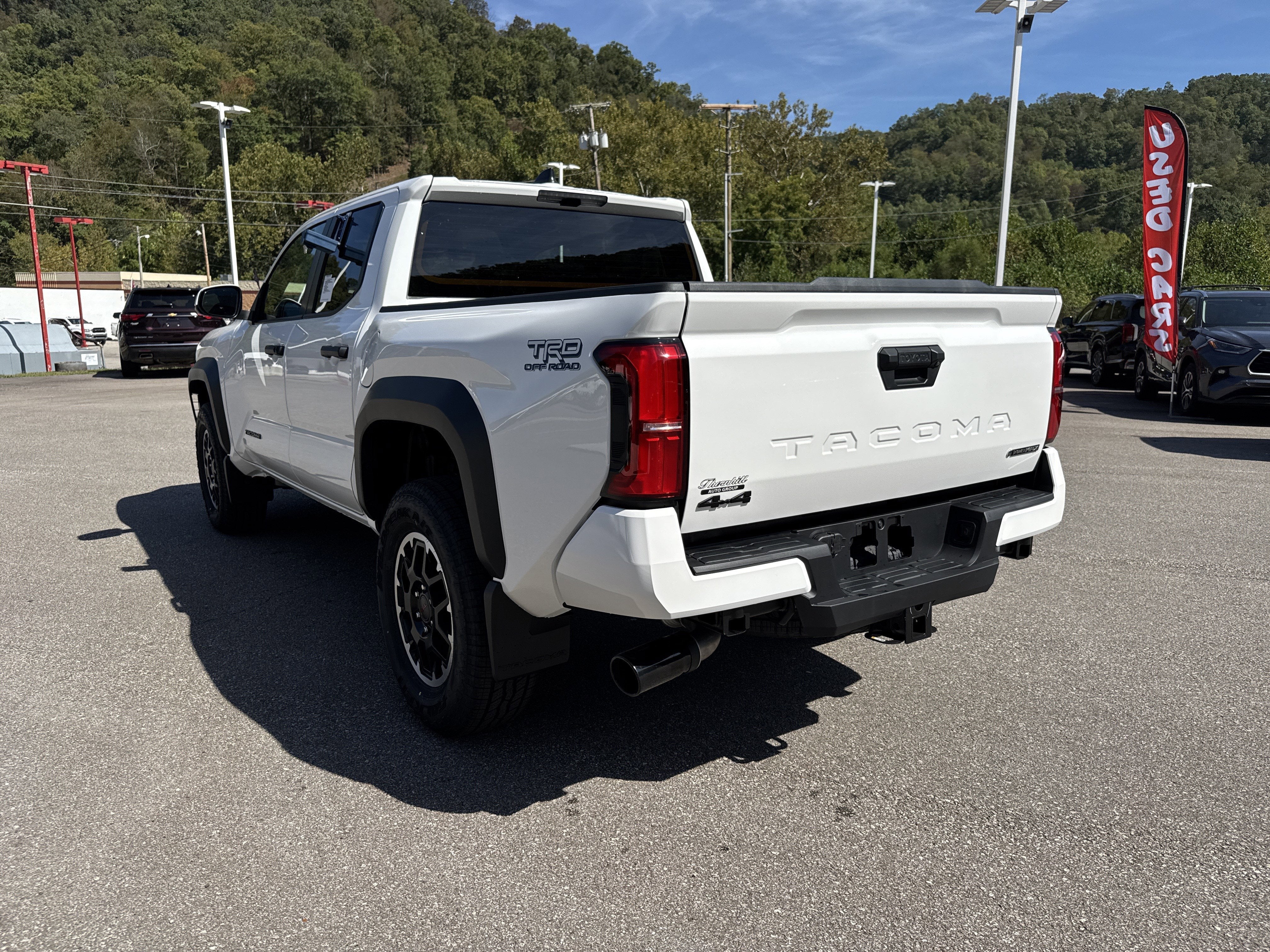 2025 Toyota Tacoma i-FORCE MAX TRD Off-Road i-FORCE MAX