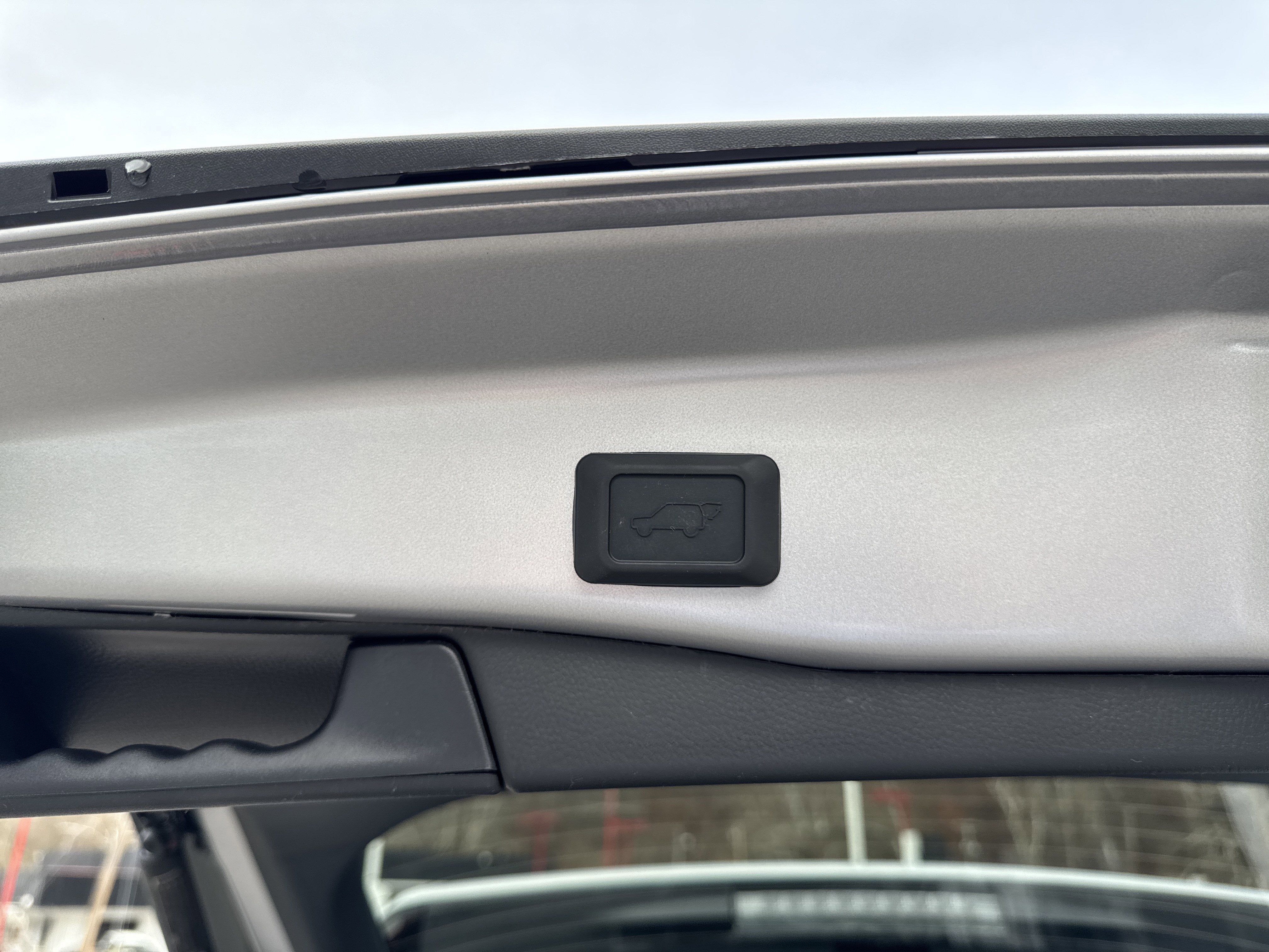 2025 Toyota RAV4 Hybrid Hybrid XLE