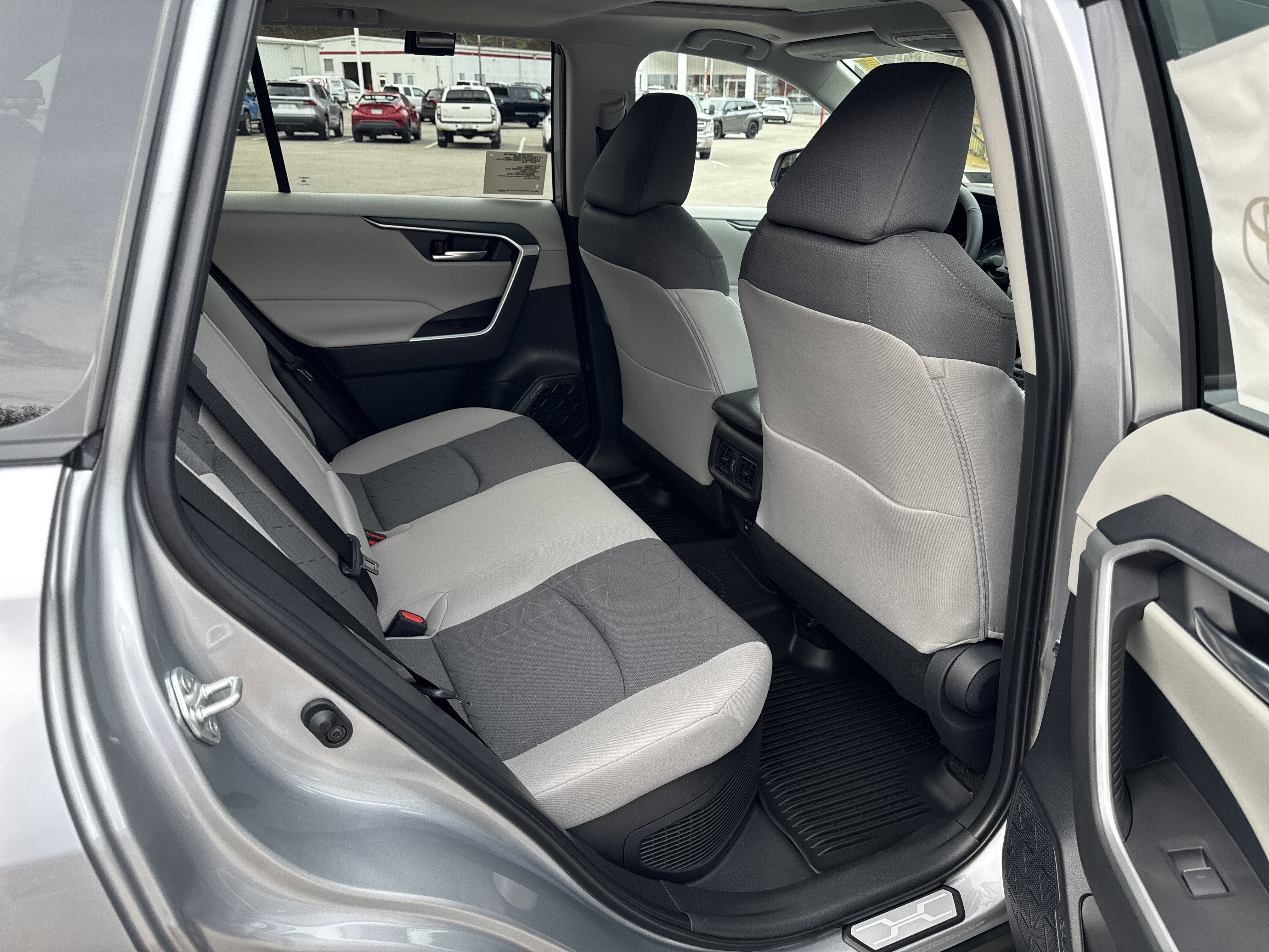 2025 Toyota RAV4 Hybrid Hybrid XLE