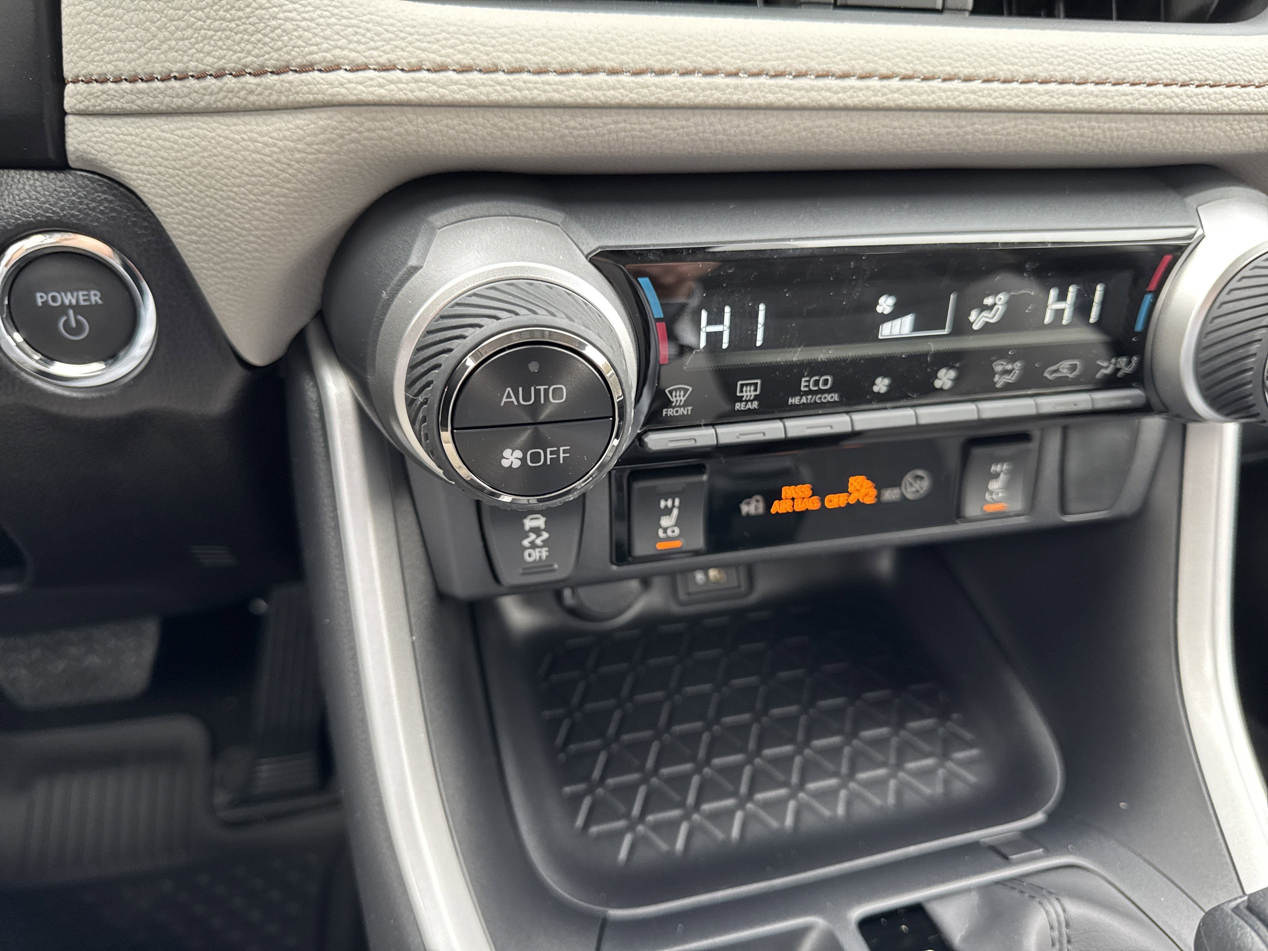 2025 Toyota RAV4 Hybrid Hybrid XLE