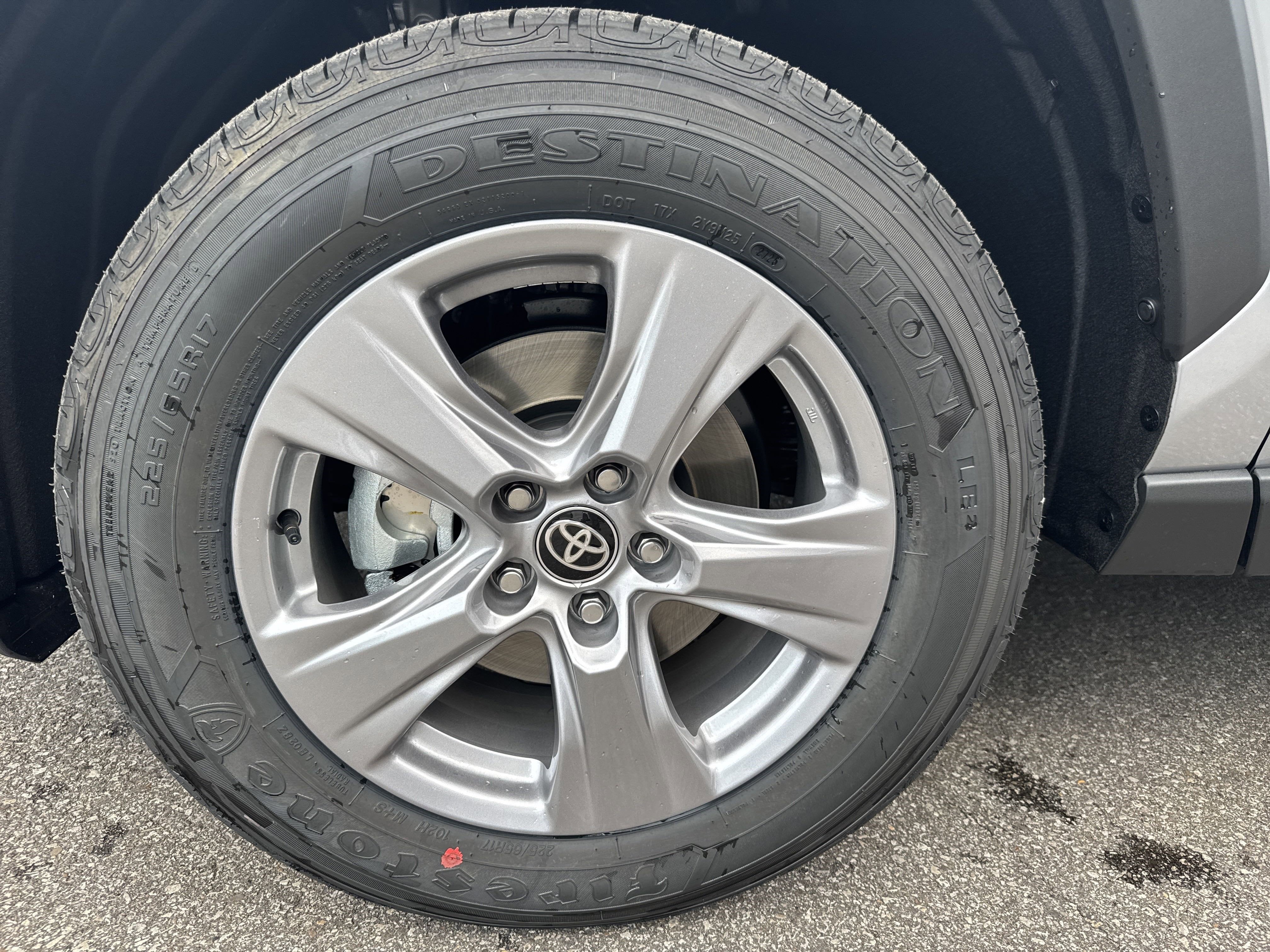 2025 Toyota RAV4 Hybrid Hybrid XLE