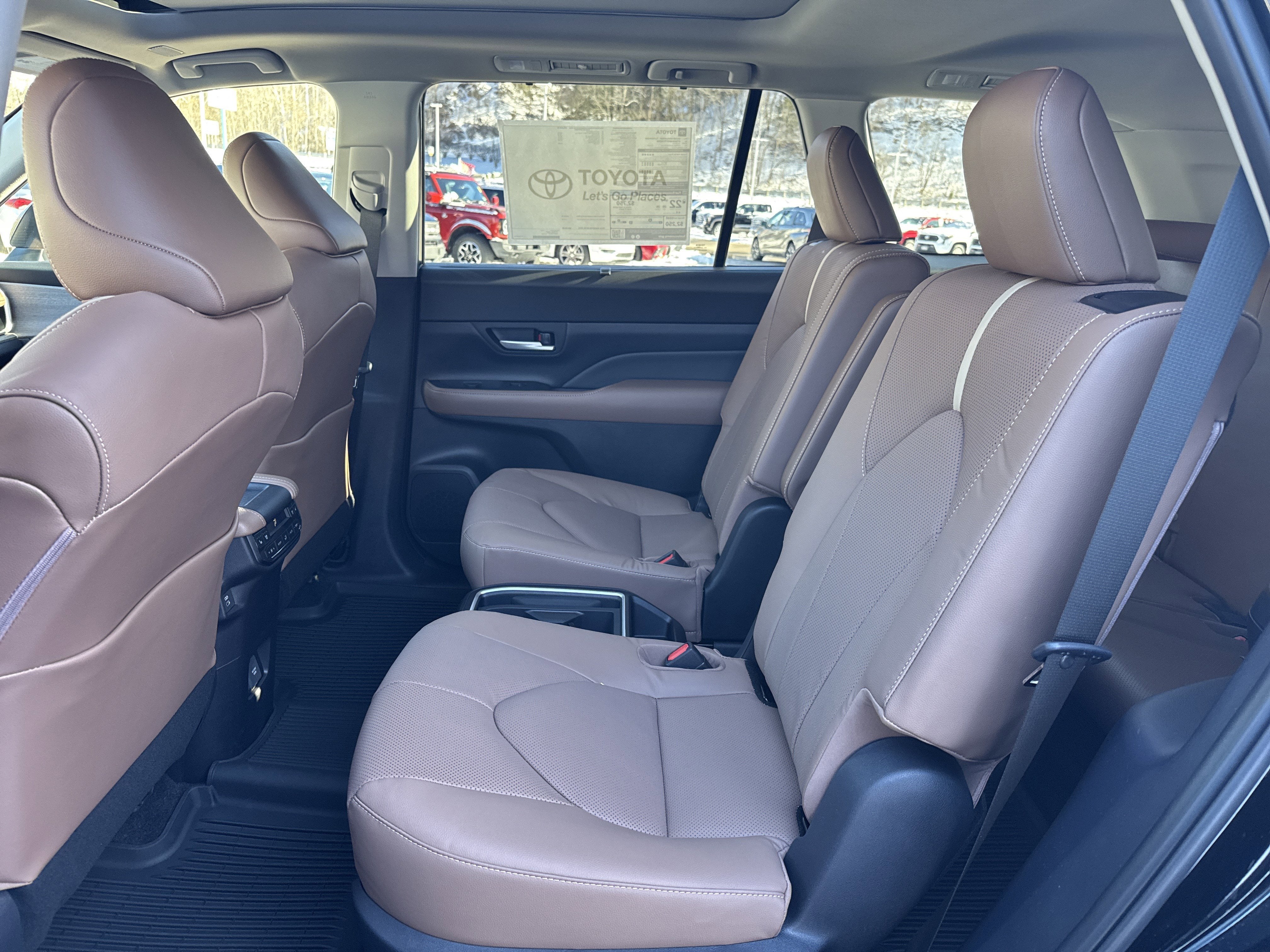 2026 Toyota Grand Highlander Platinum