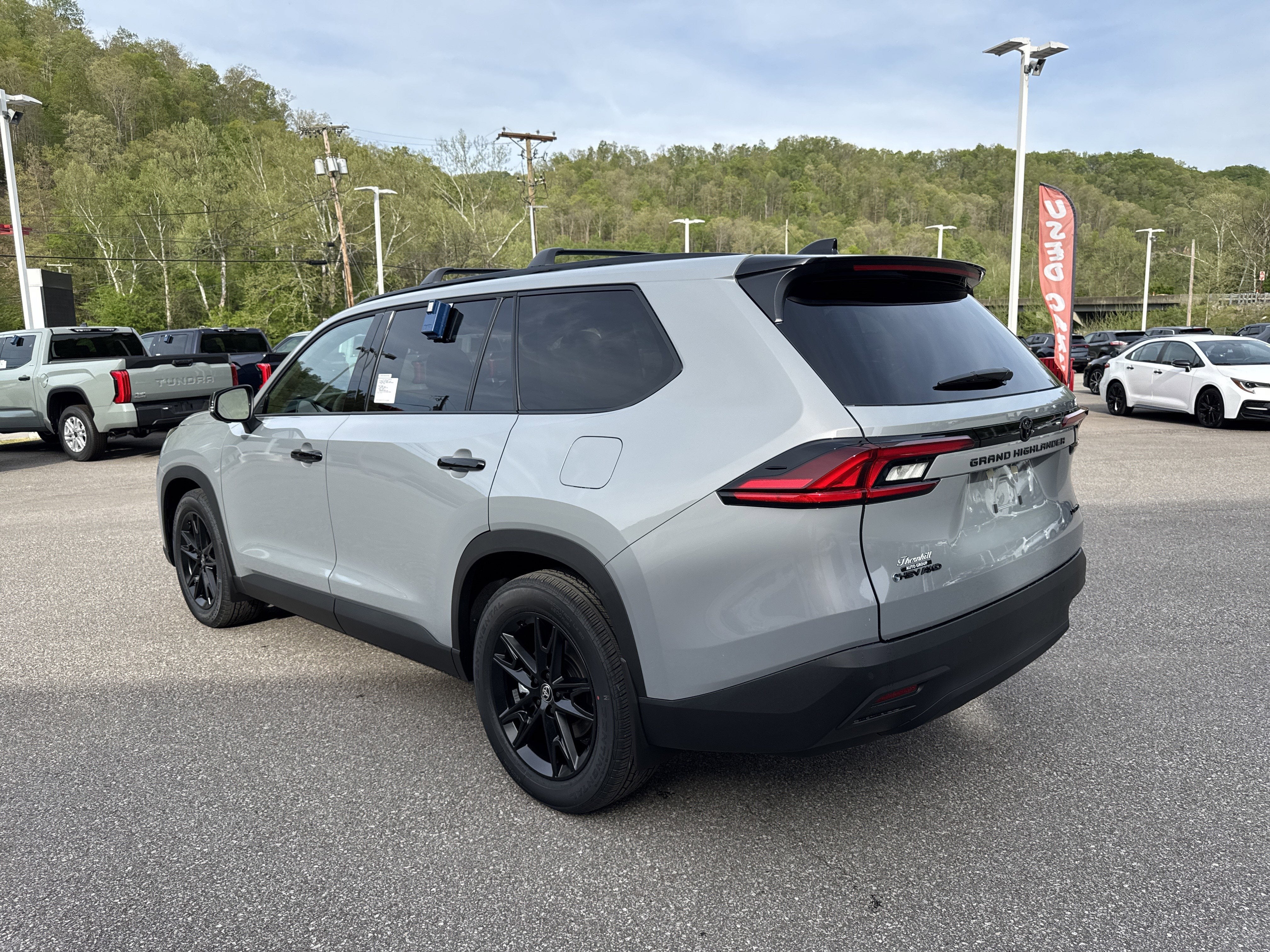 2026 Toyota Grand Highlander Hybrid Hybrid Nightshade