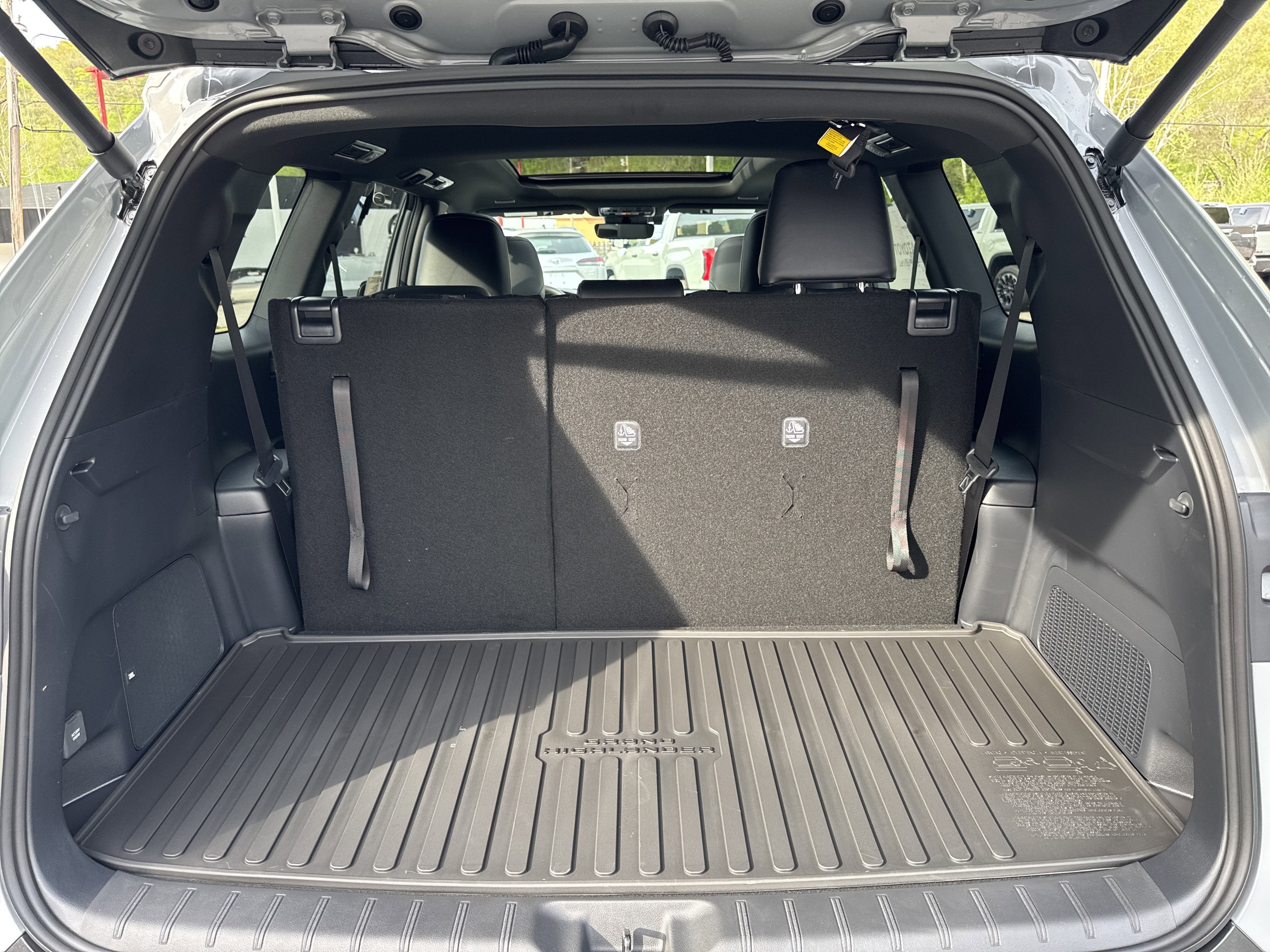 2026 Toyota Grand Highlander Hybrid Hybrid Nightshade