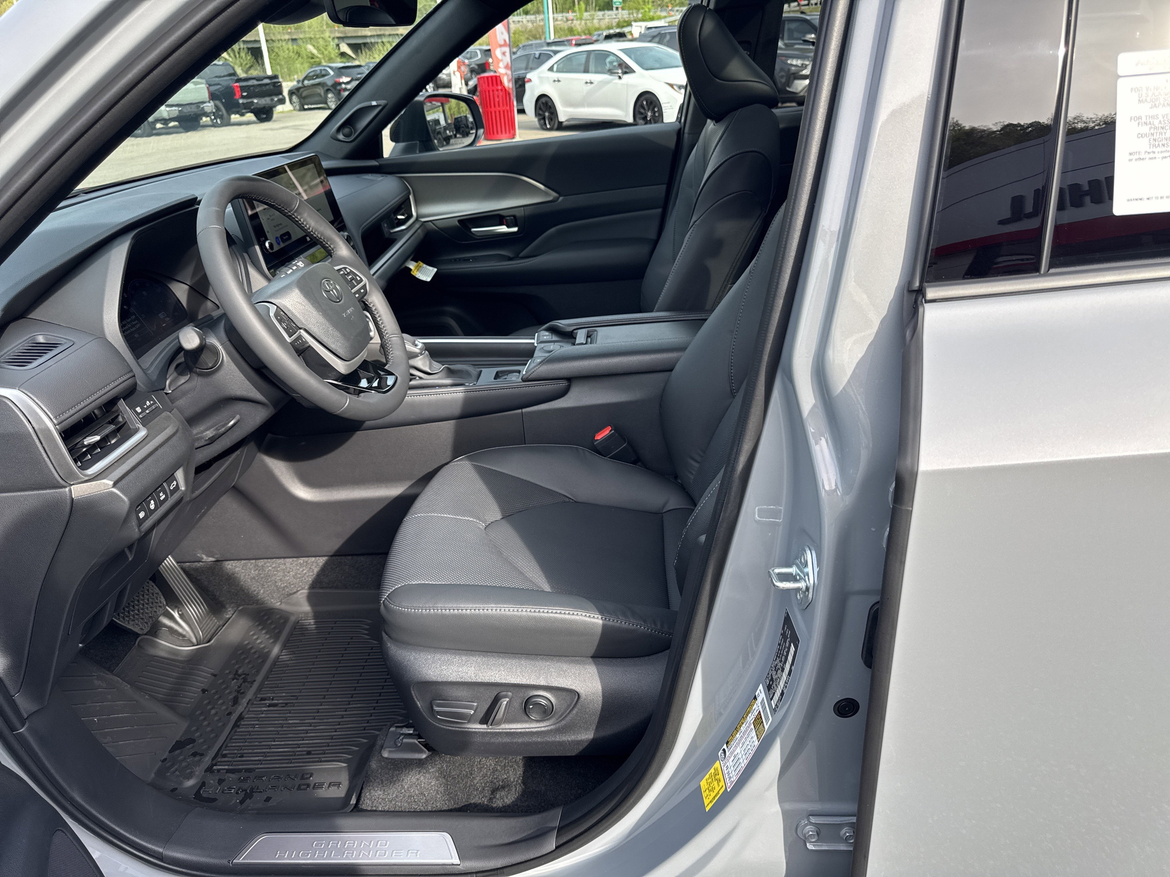 2026 Toyota Grand Highlander Hybrid Hybrid Nightshade