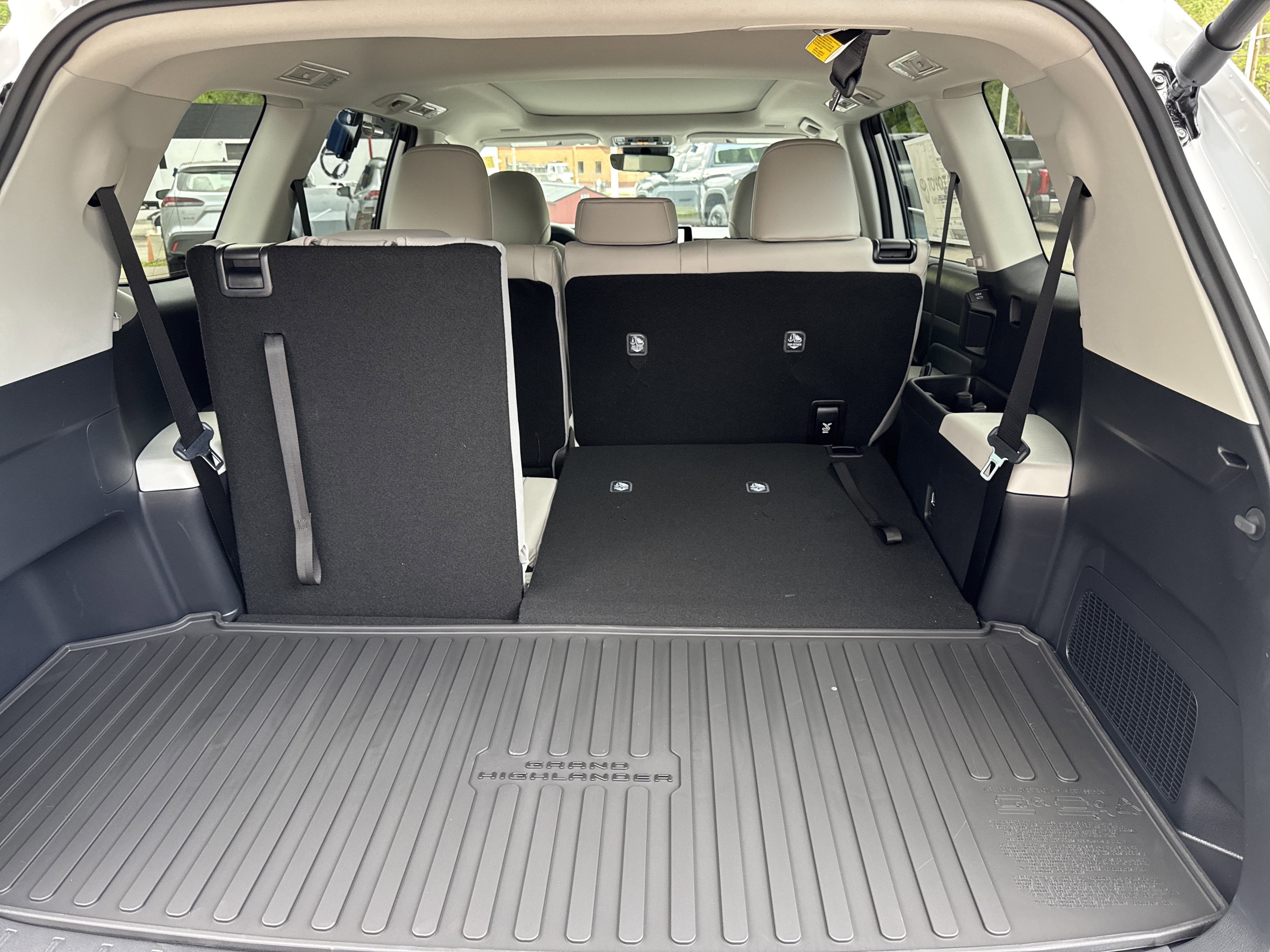 2026 Toyota Grand Highlander Hybrid Hybrid XLE