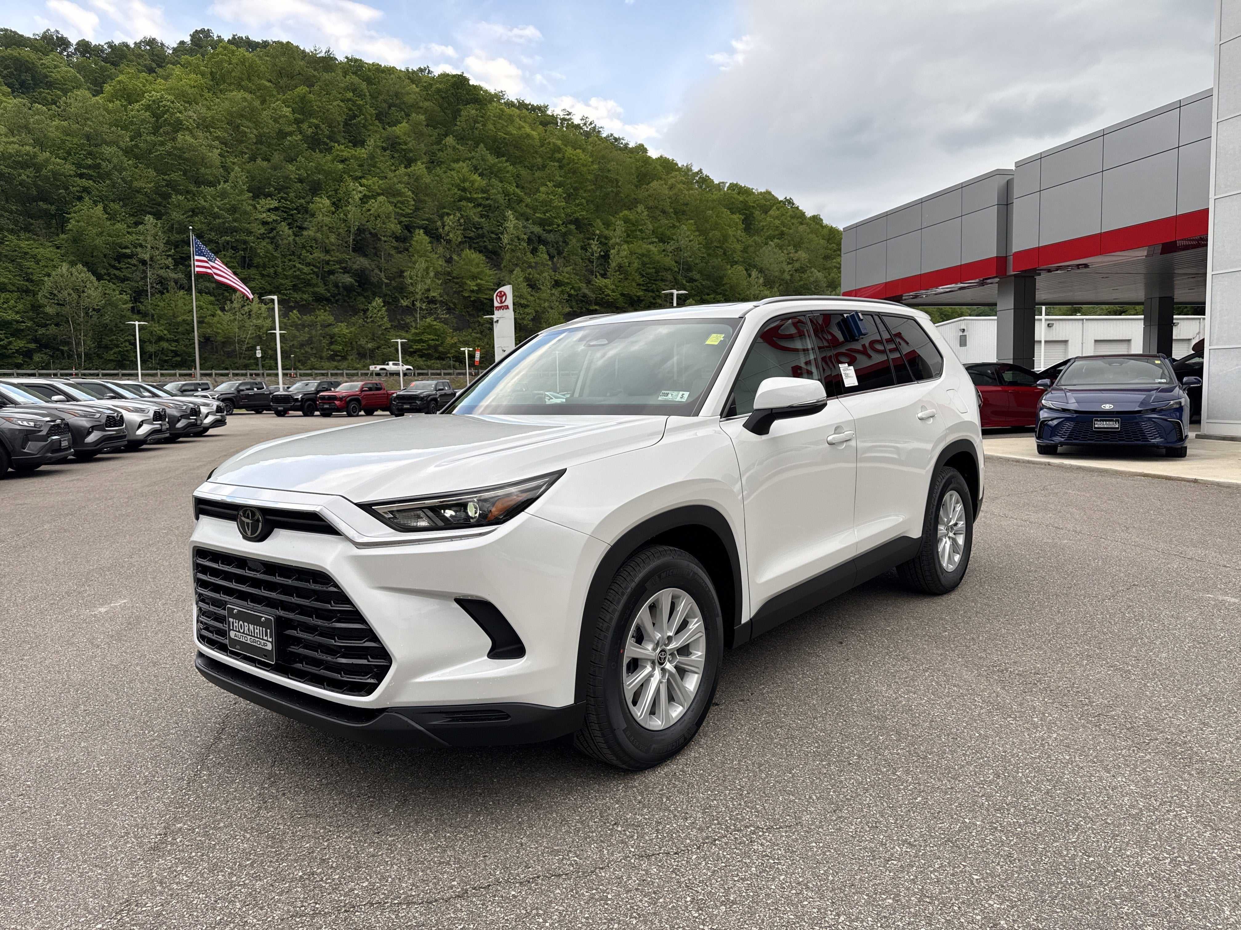 2026 Toyota Grand Highlander Hybrid Hybrid XLE
