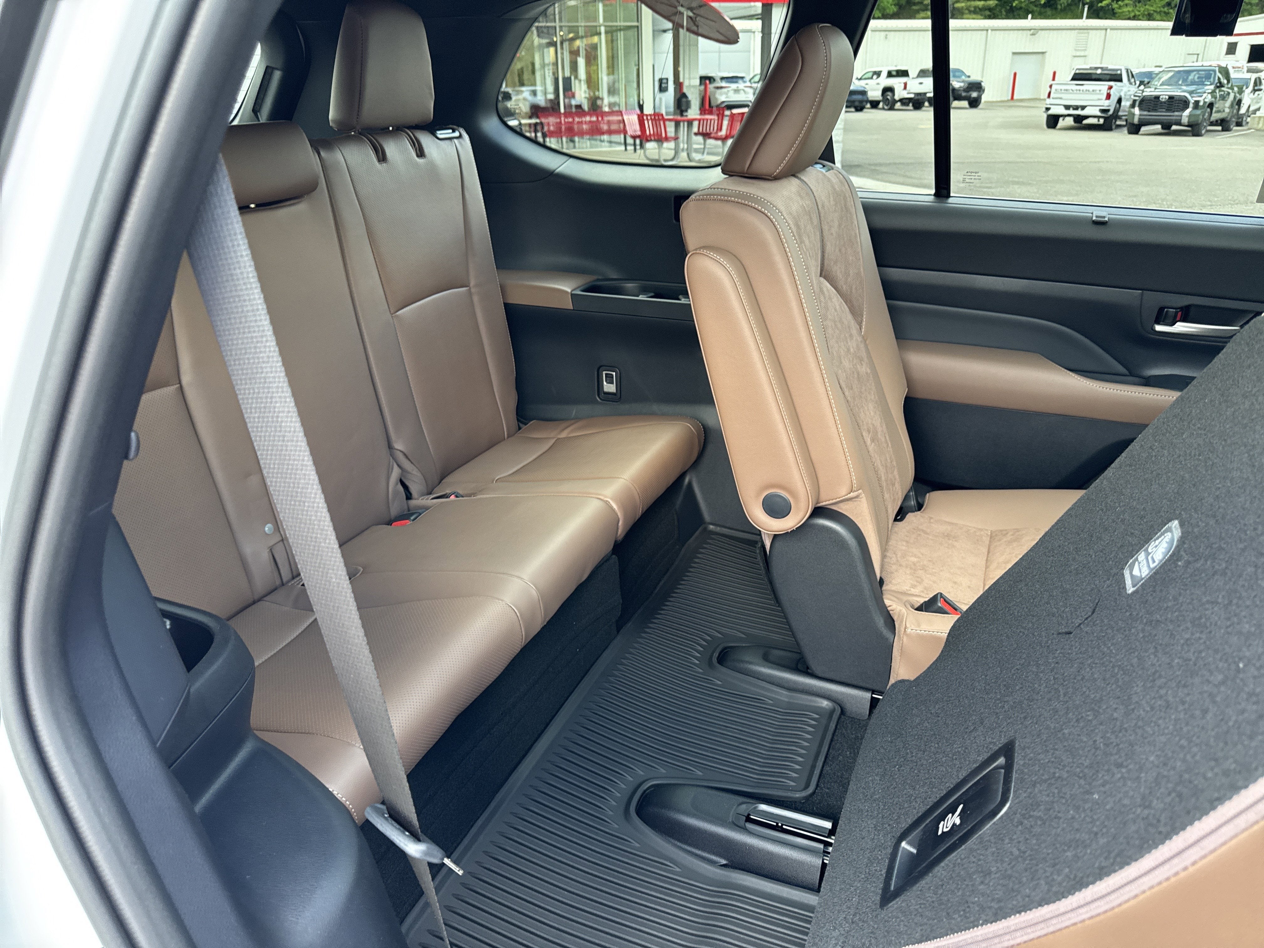 2026 Toyota Grand Highlander Hybrid Hybrid MAX Platinum