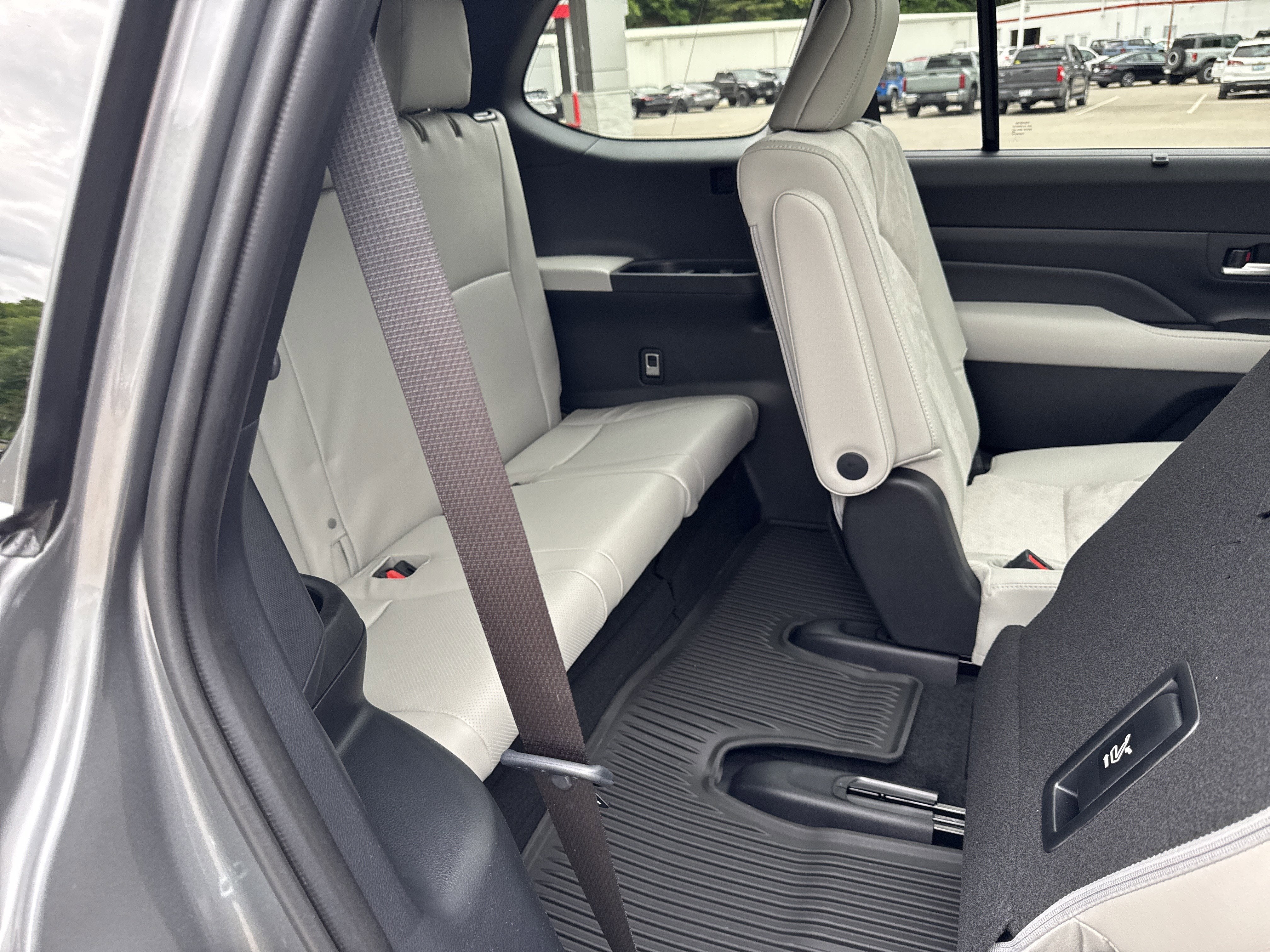 2026 Toyota Grand Highlander Hybrid Hybrid MAX Platinum