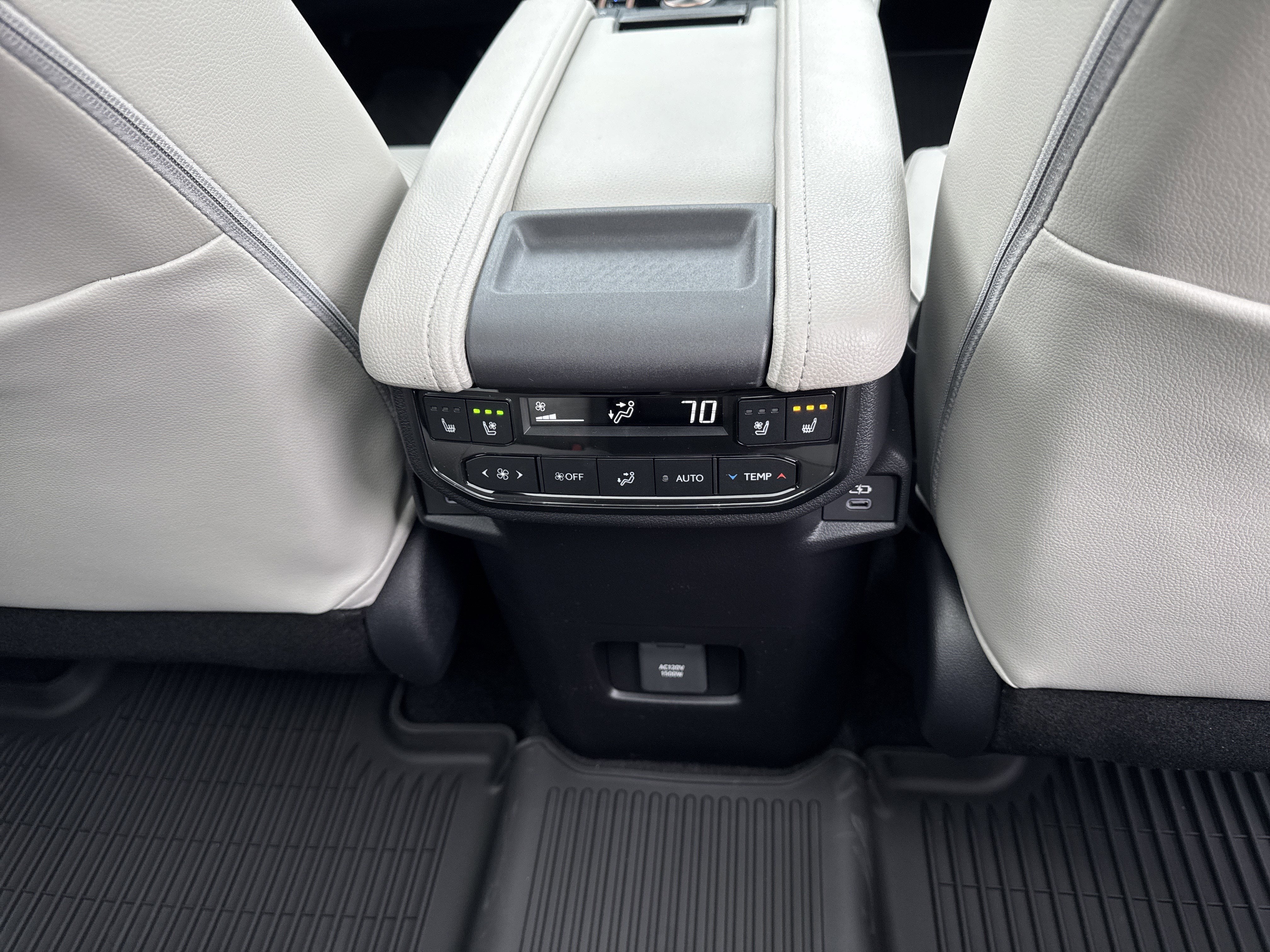 2026 Toyota Grand Highlander Hybrid Hybrid MAX Platinum