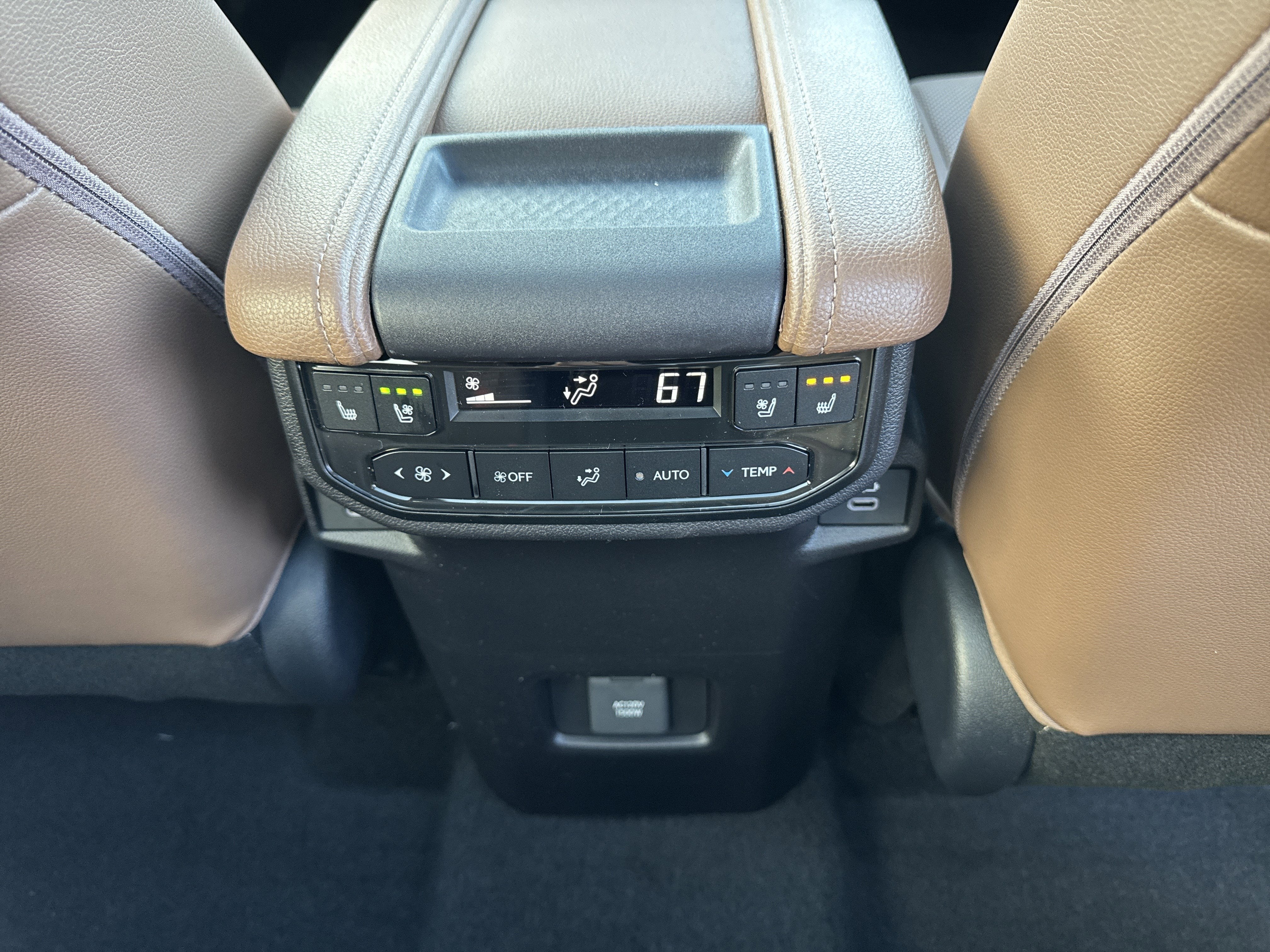 2026 Toyota Grand Highlander Hybrid Hybrid MAX Platinum