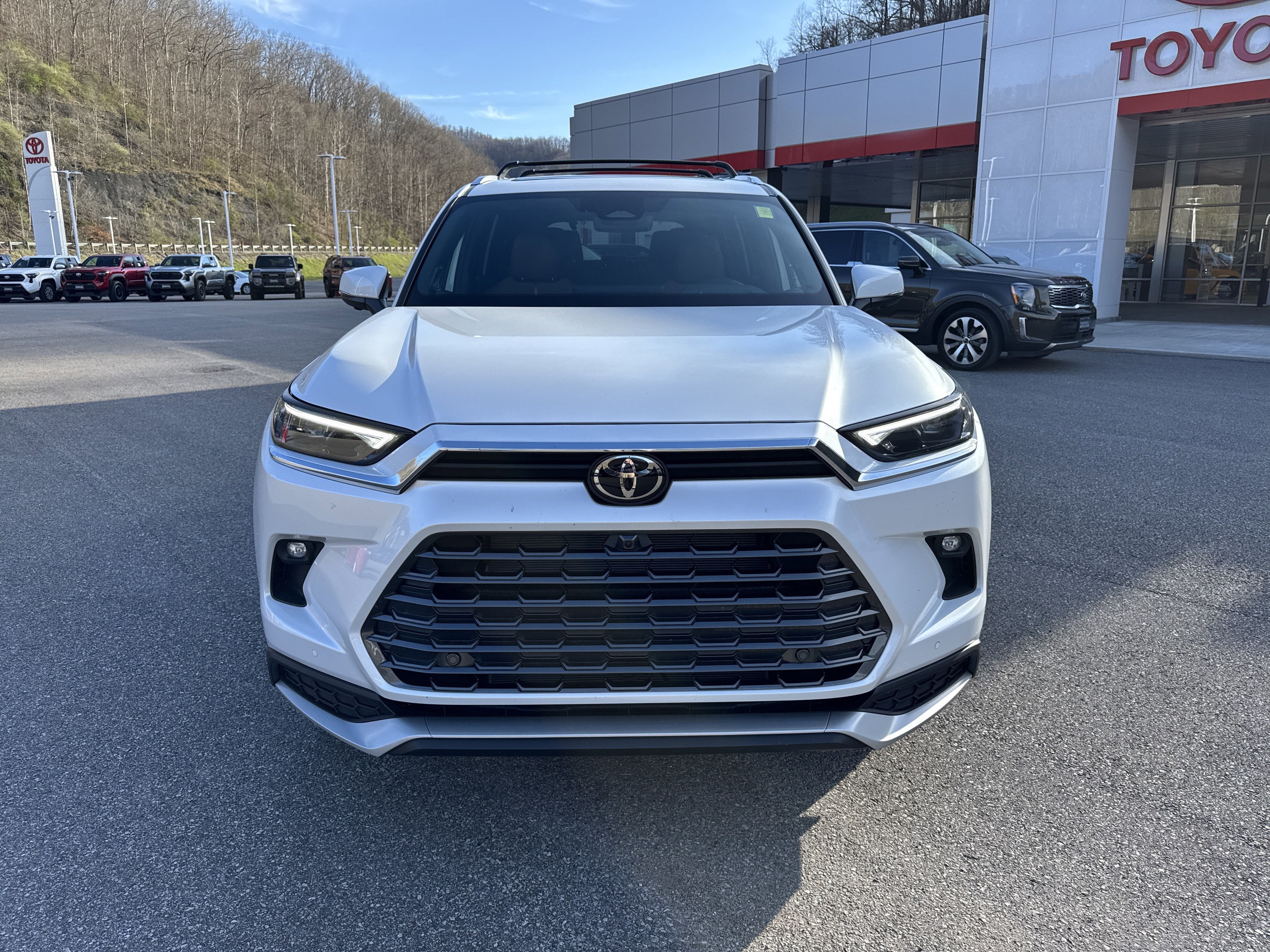 2026 Toyota Grand Highlander Hybrid Hybrid MAX Platinum