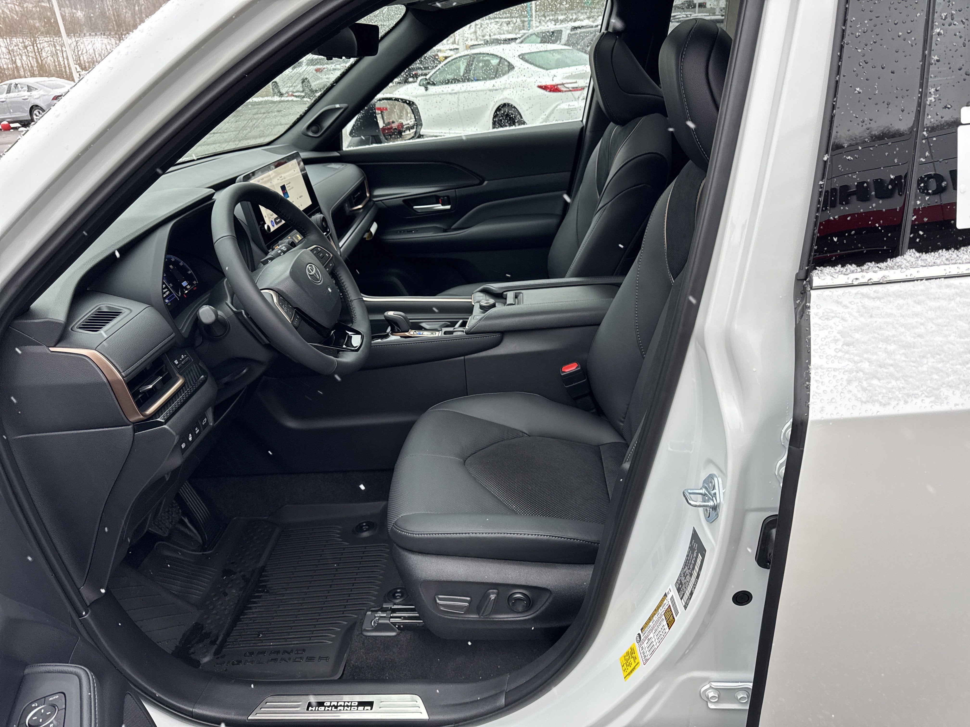 2026 Toyota Grand Highlander Hybrid Hybrid MAX Platinum